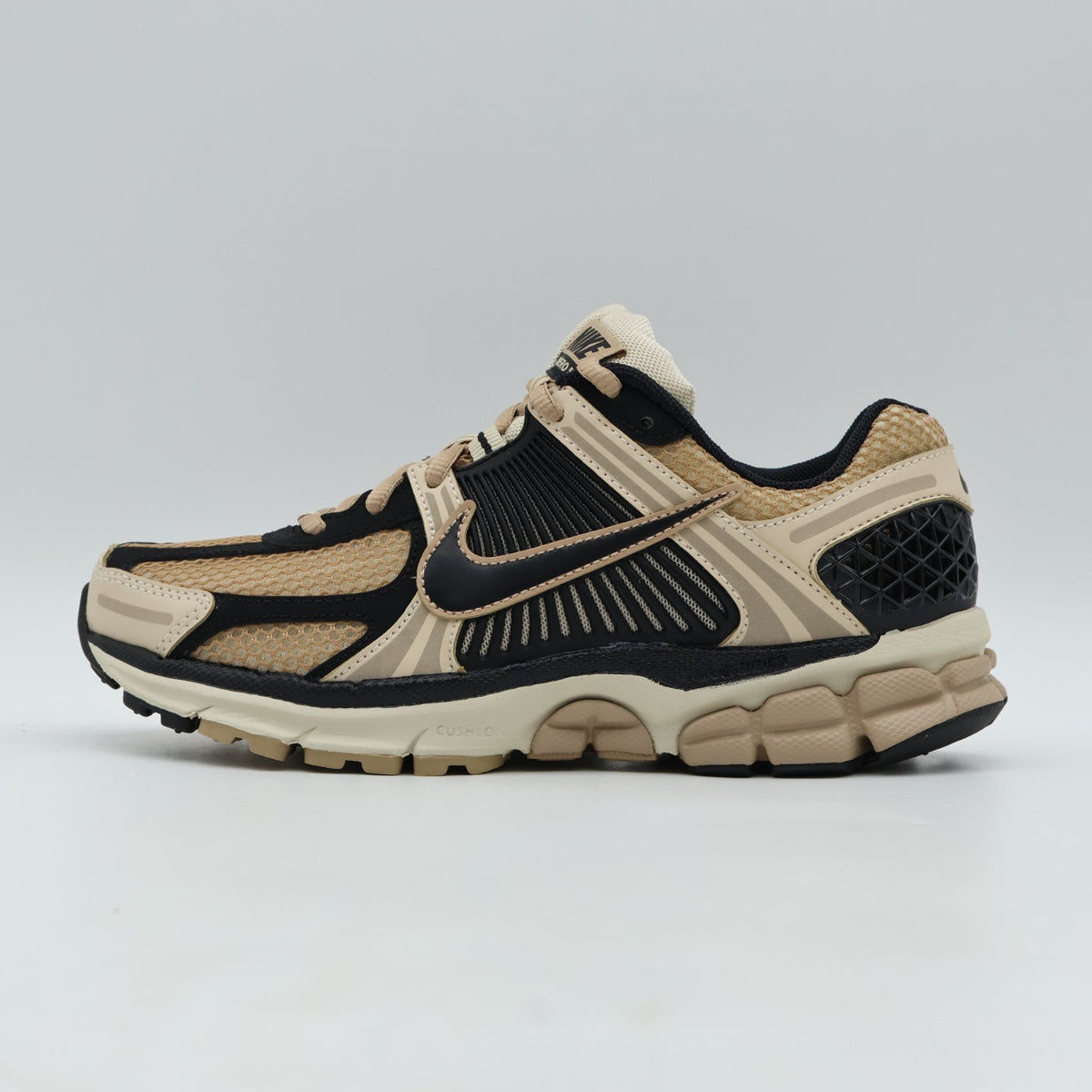 FJ2028-106 Nike Zoom Vomero 5 Sanddrift (Women's)