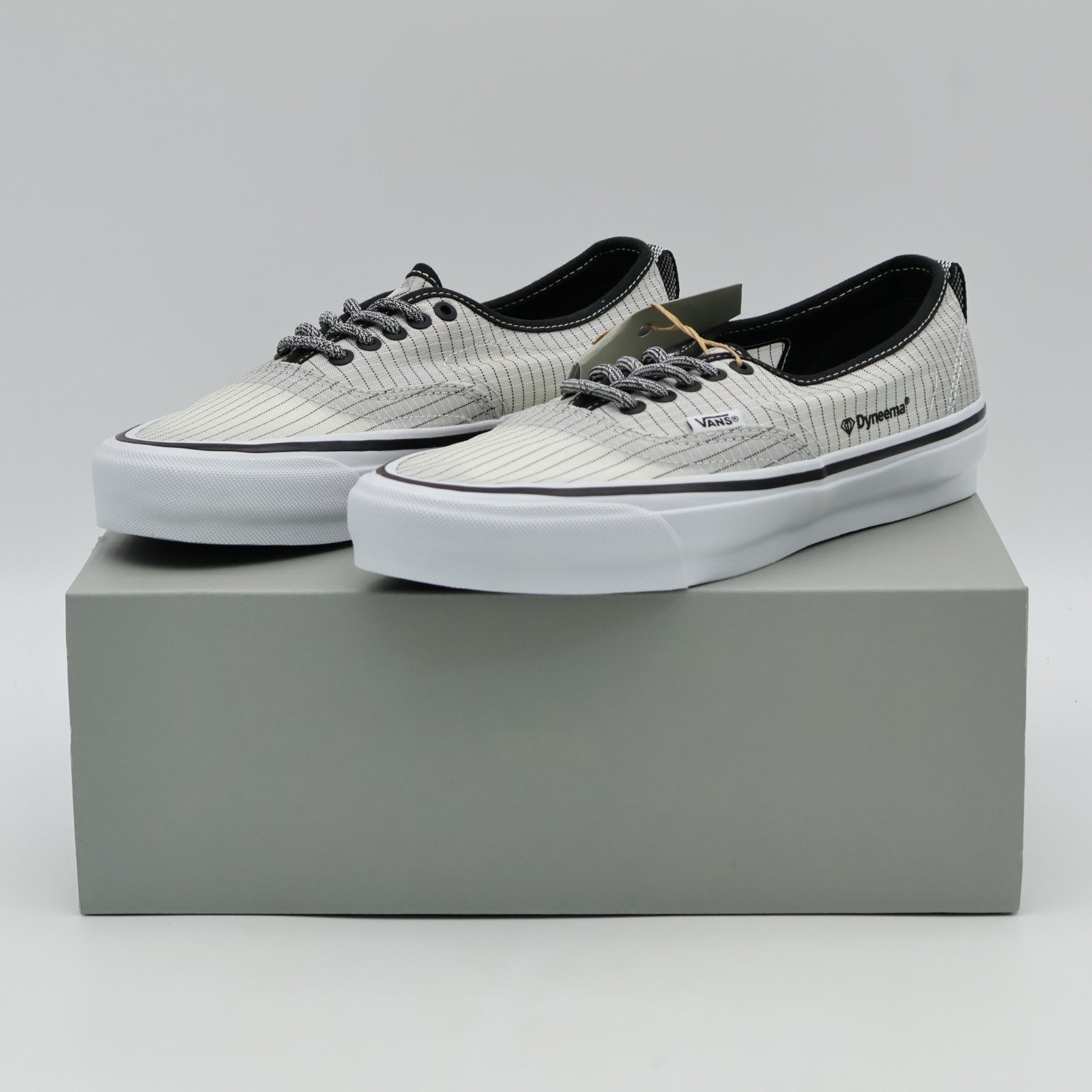 VN000EH1BA2 OTW by Vans Authentic 44 HT Vibram Black White (Men's)