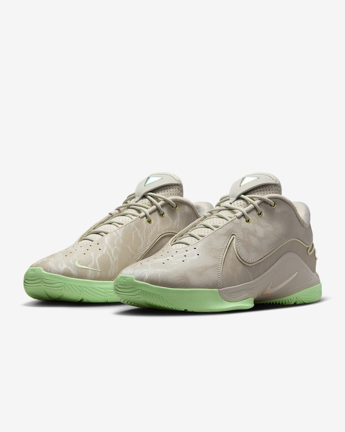 FZ1095-002 Nike LeBron 22 Light Bone Vapor Green Soft Pearl (Men's)