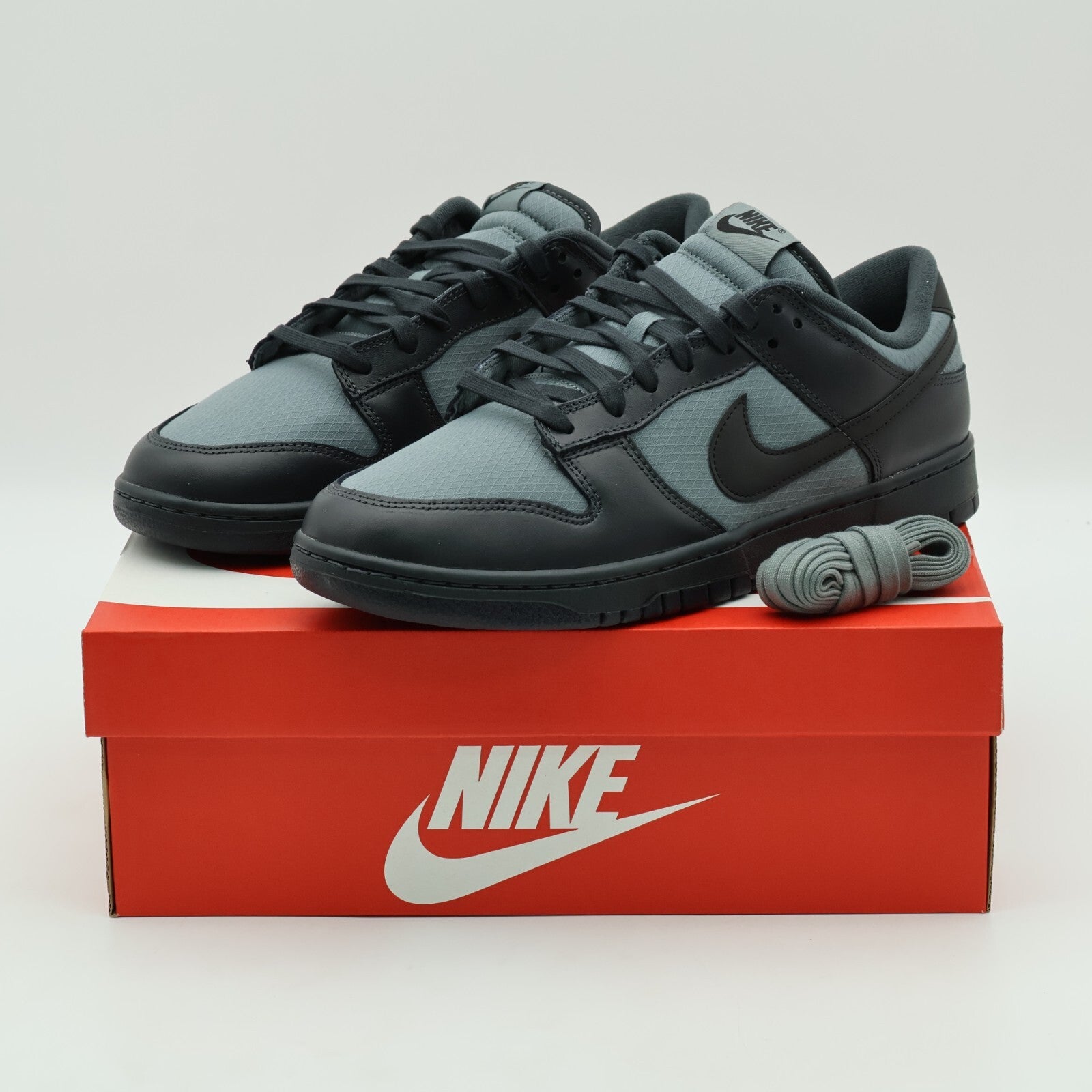 FZ3052-001 Nike Dunk Low Retro SE Off Noir Smoke Grey Anthracite Black (Men's)