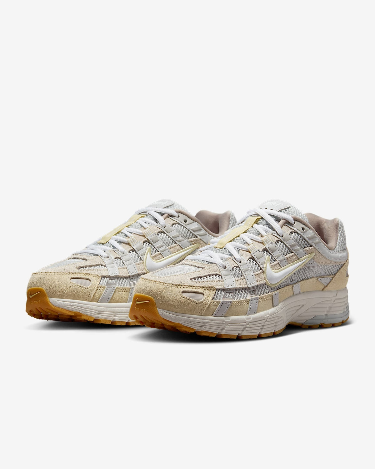 HV4312-025 Nike P-6000 Photon Dust White (Women's)