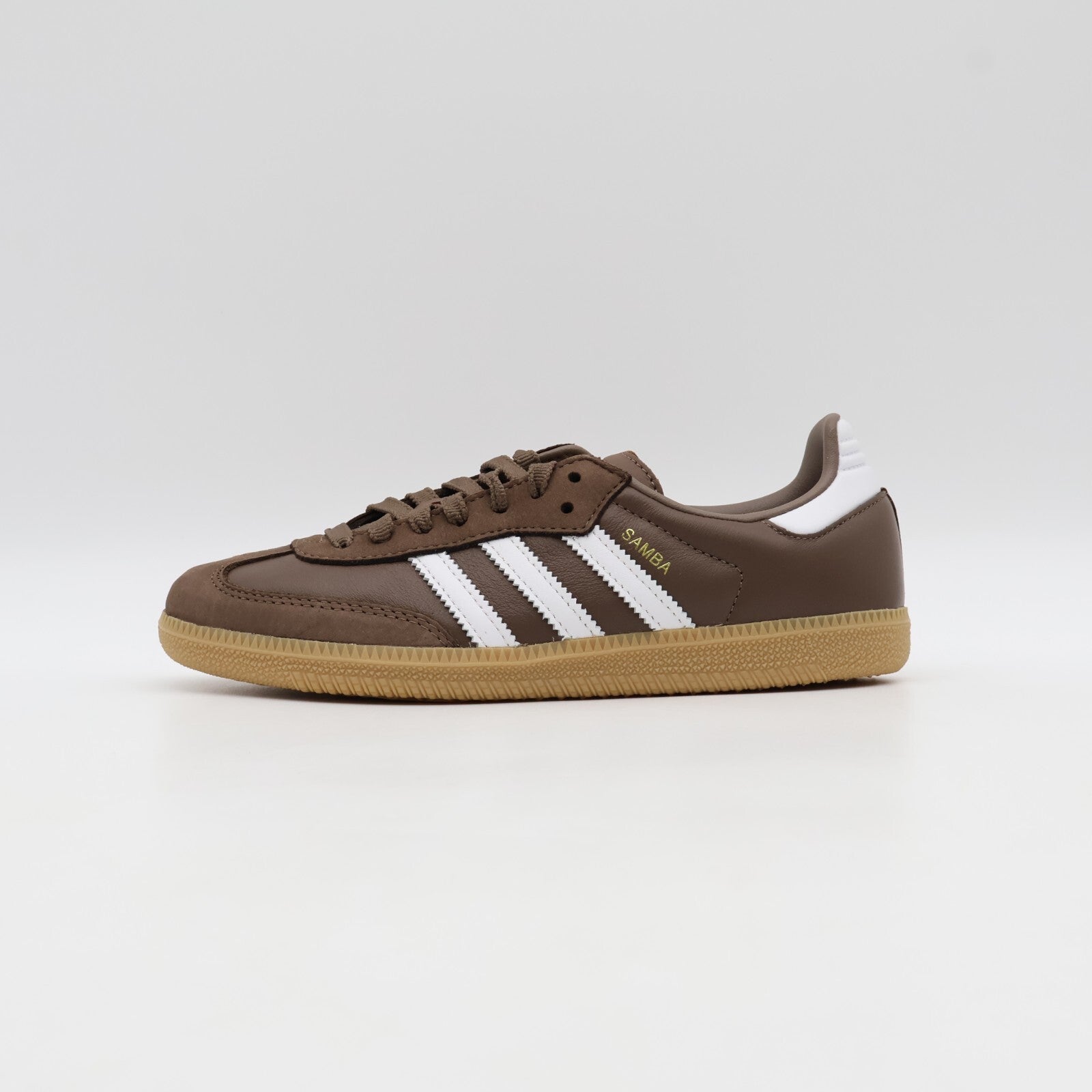 IE6522 adidas Originals Samba OG Earth Strata Footwear White Gold (Women's)
