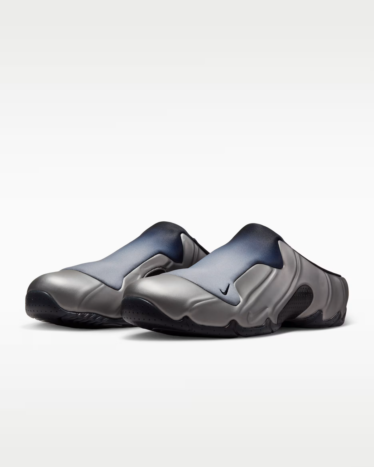 IR5919-044 Nike Clogposite "Metallic Dark Grey" (Men's)