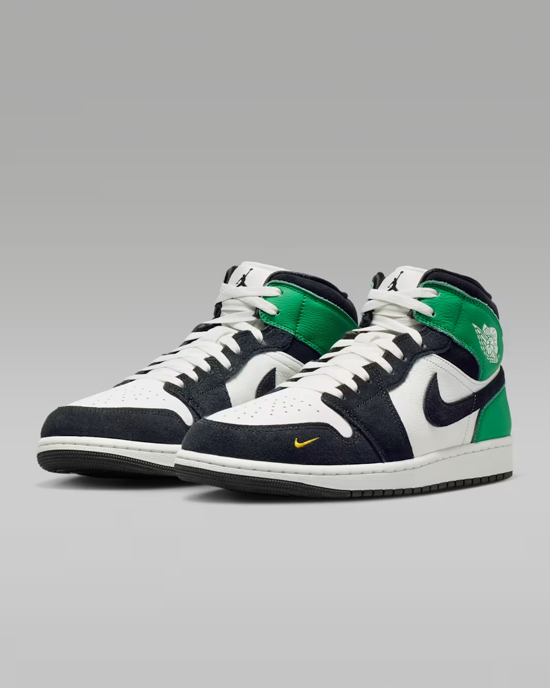 II9812-100 Nike Air Jordan 1 Mid SE Lucky Green (Men's)