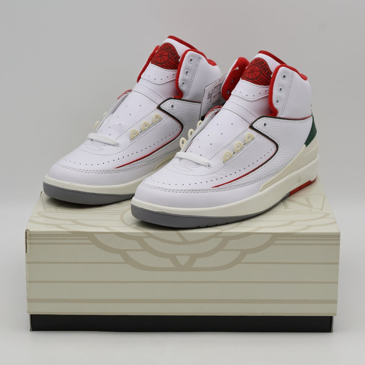 DR8884-101 Nike Air Jordan 2 Retro Origins (Men's)