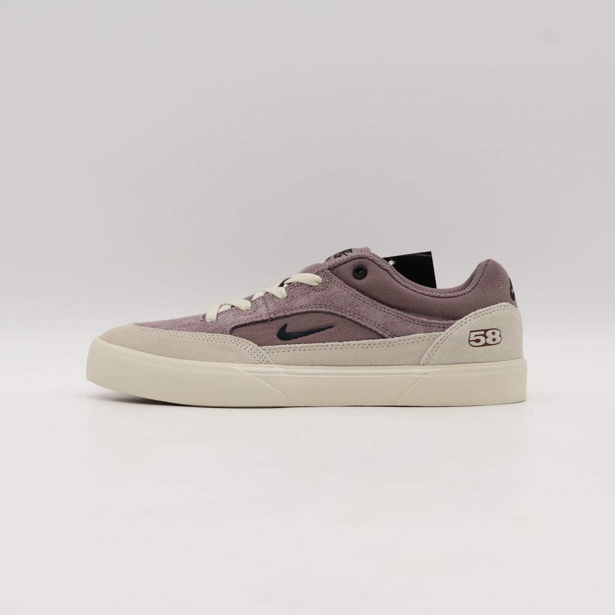 HF3066-200 Nike SB Mallo TE Shoes (Men's)