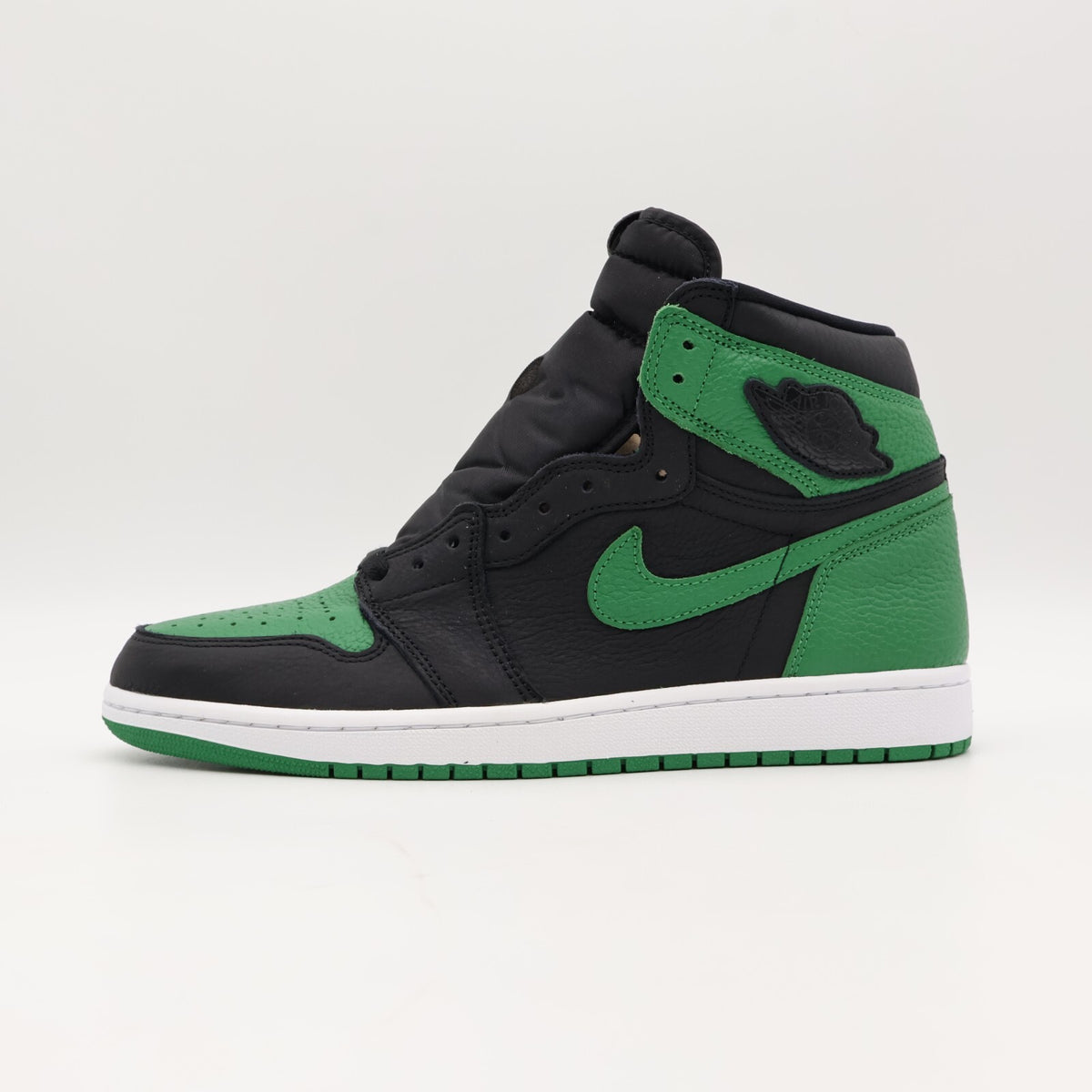 555088-030 Nike Air Jordan 1 Retro High OG Pine Green White Black Gym Red(Men's)