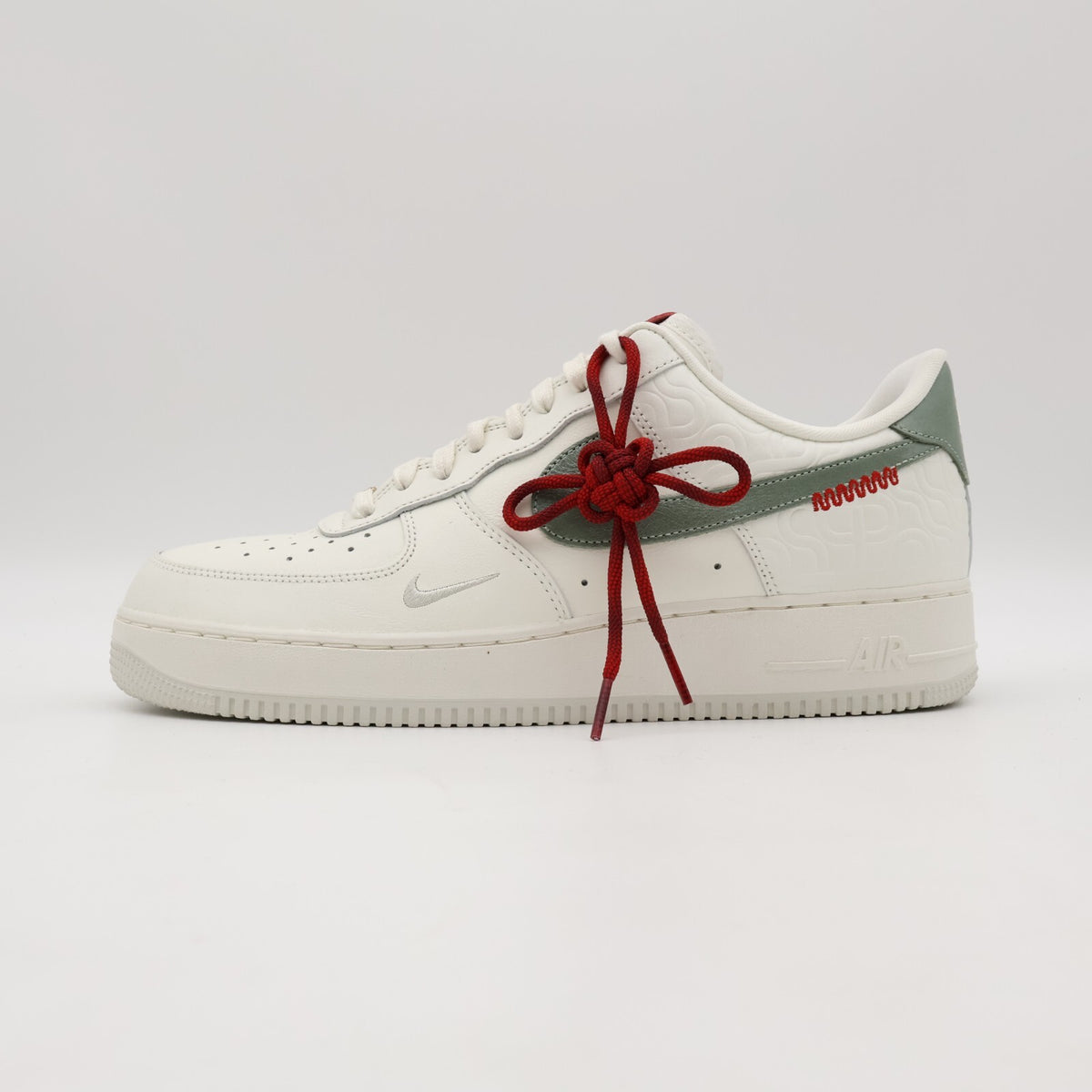 HV5979-130 Nike Air Force 1 Low '07 Sail Light Bone University Red (Men's)