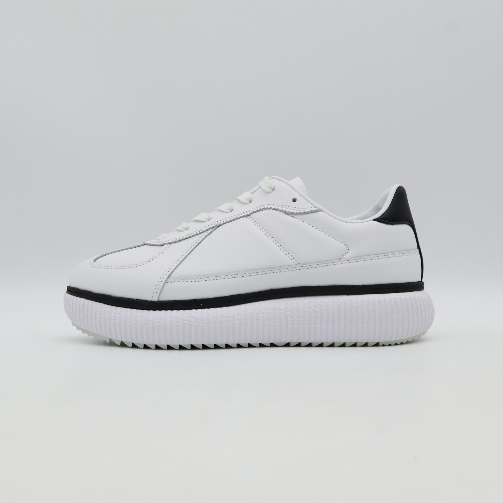 1183B873-101 Onitsuka Tiger Delecity White (Men's)