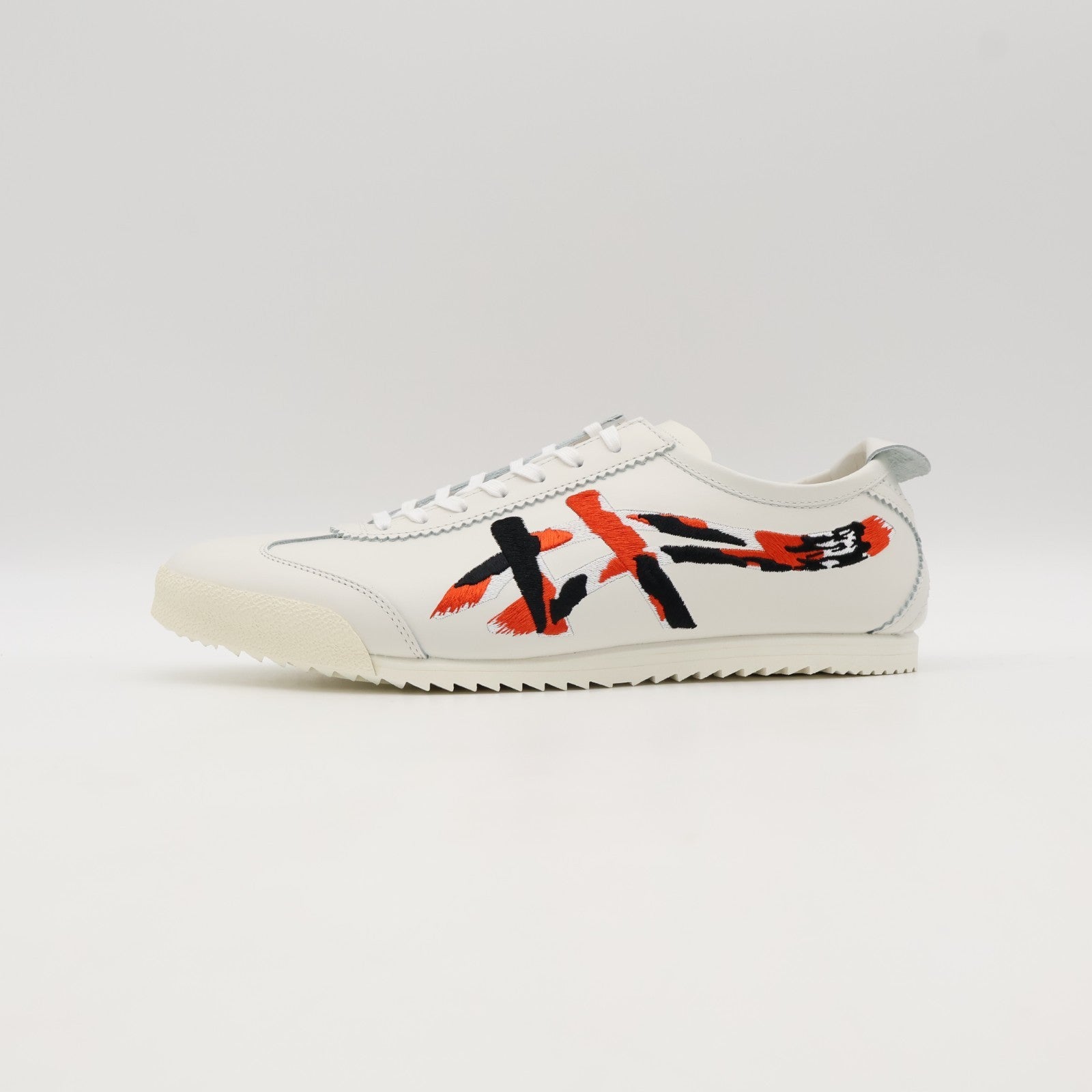 1181A578-100 Onitsuka Tiger NIPPON MADE Mexico 66 Deluxe White Red (Men's)