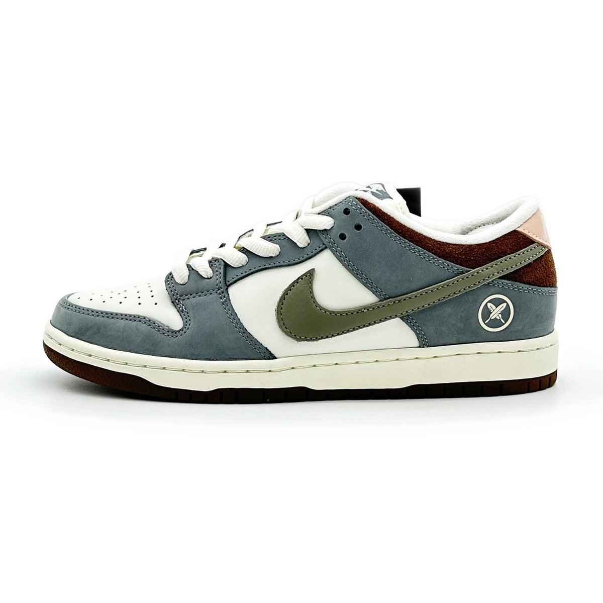 FQ1180-001 Yuto Horigome à Nike SB Dunk Low Pro QS Wolf Iron Grey Sail (Men's)