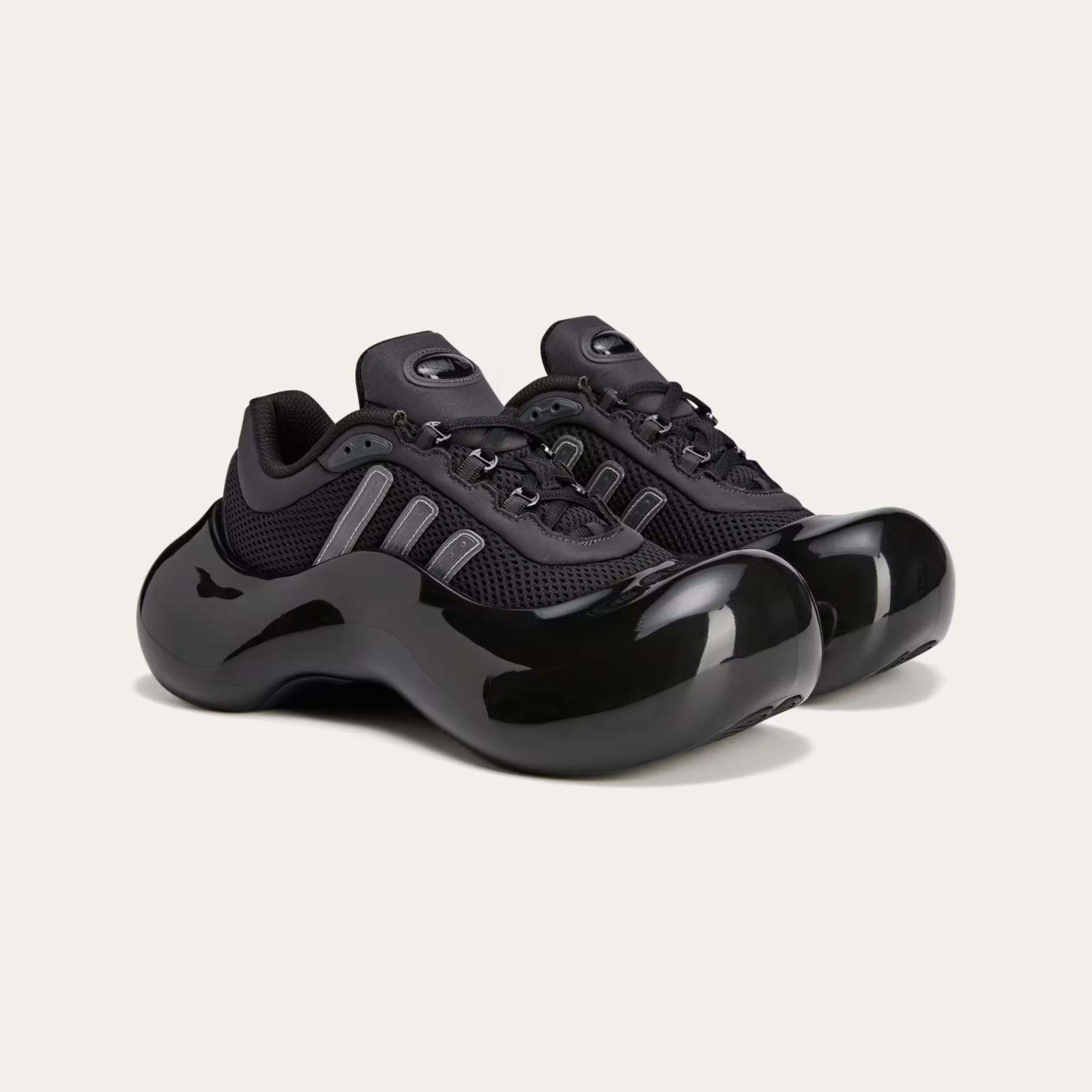 JI1494 Avavav à adidas Originals Moonrubber Megaride Core Black (Women's)