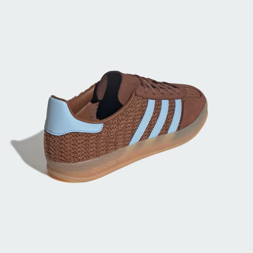 JS1417 adidas Originals Gazelle Indoor Preloved Brown Clear Sky Gum (Women's)