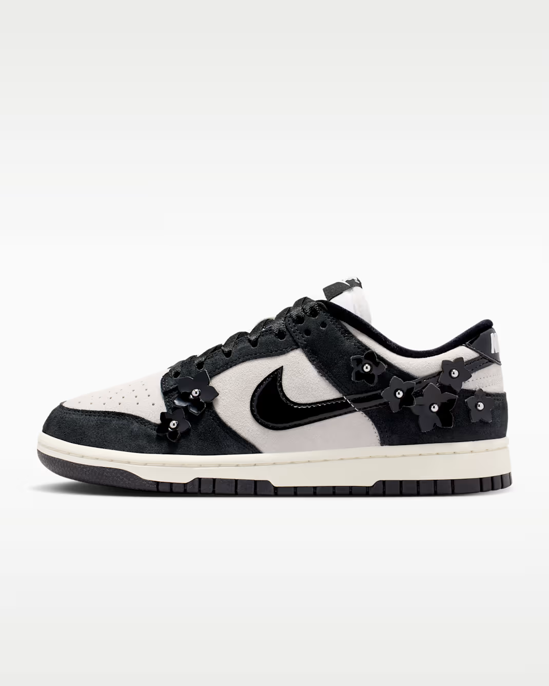 IV4726-002 Nike Dunk Low SE Black Sail (Women's)