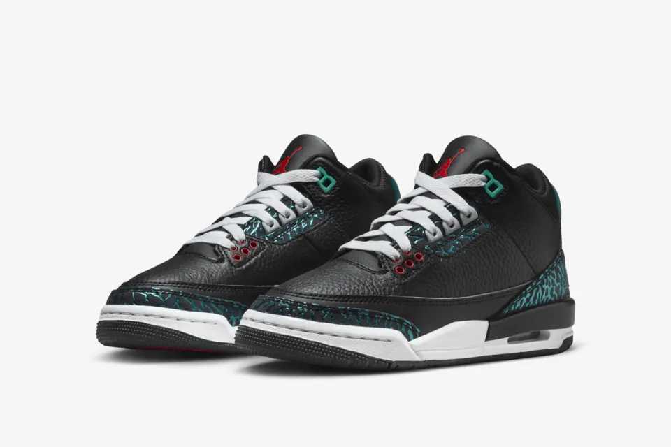 FV5437-001 Nike GS Air Jordan 3 Retro Black and Hyper Jade