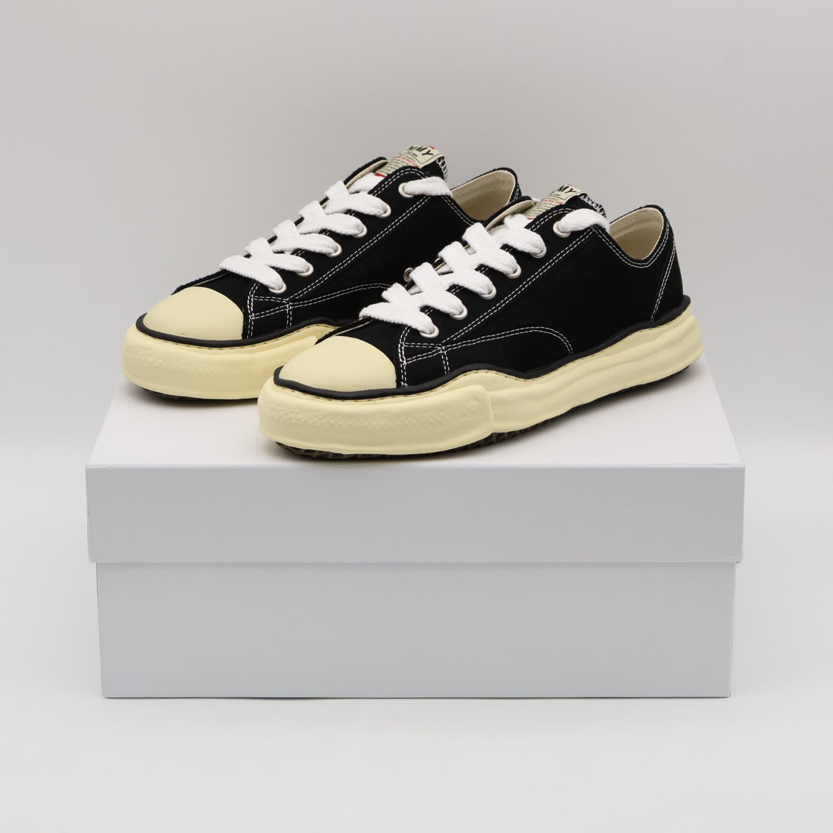 A09FW733-black Maison MIHARA YASUHIRO PETERSON Original Sole Canvas Low (Men's)