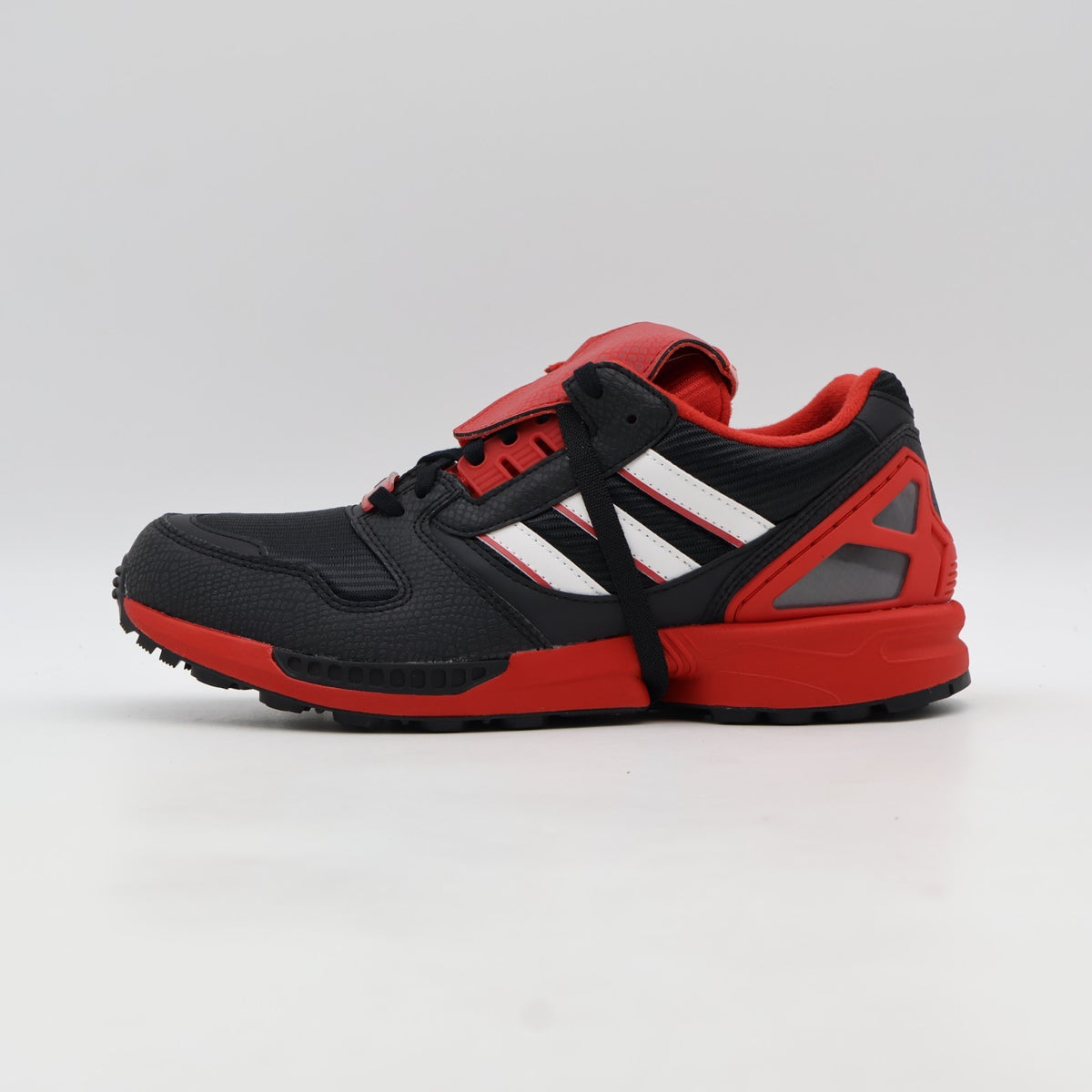 KJ8784 atmos à adidas ZX 8000 G-SNK 12 "Predator" (Men's)
