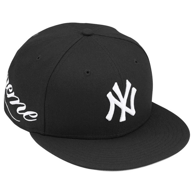 Supreme x New York Yankees New Era Black