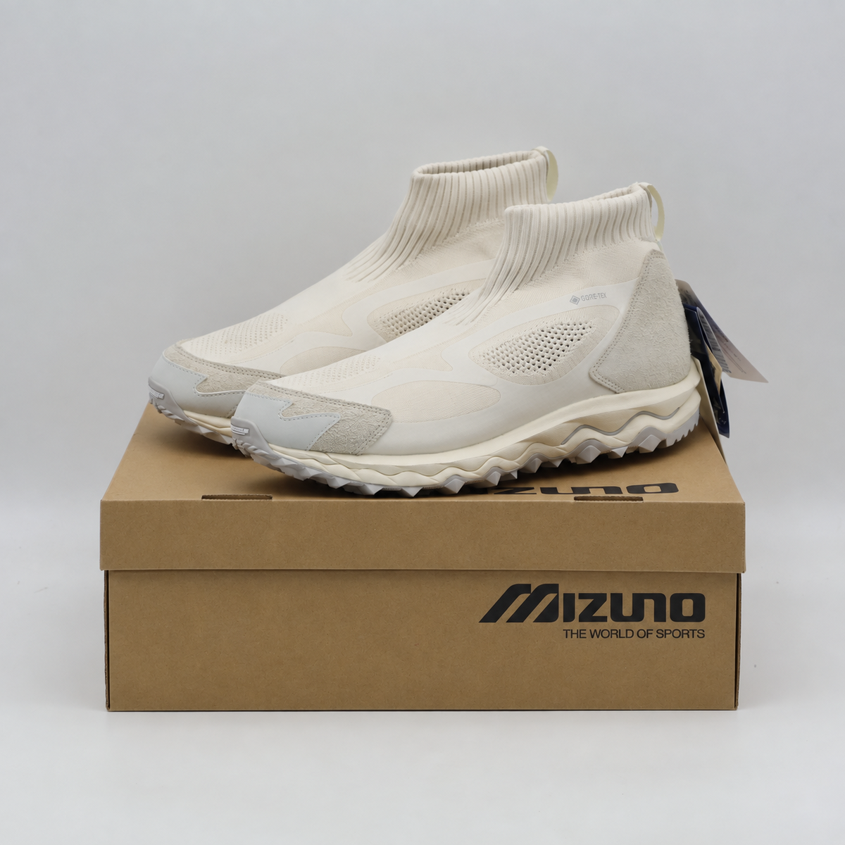 D1GD245501 nonnative à Mizuno Wave Mujin TL Mid GORE-TEX Off White (Men's)