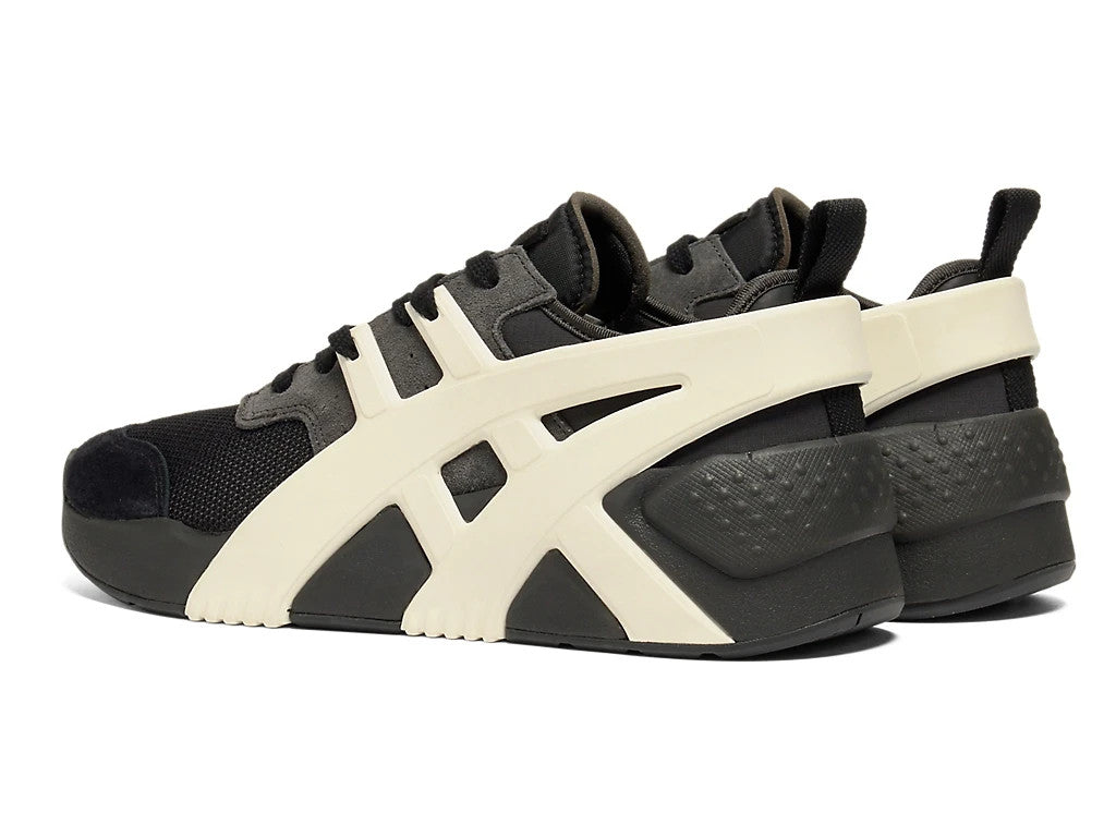1183C638-002 Onitsuka Tiger Big Logo Trainer 2.0 Black/Cream (Men's)