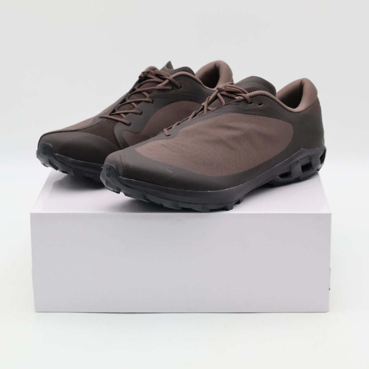3ME30653132 POST ARCHIVE FACTION On Cloudventure Peak PAF Cacao Espresso (Men's)