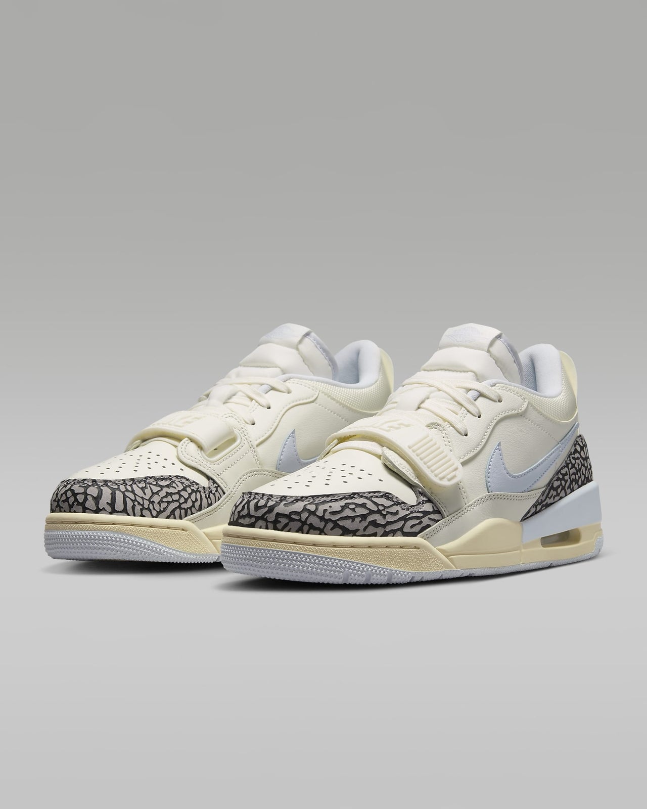 FQ7827-101 Nike Air Jordan Legacy 312 Low Sail Cement Grey Black Footba (Women's