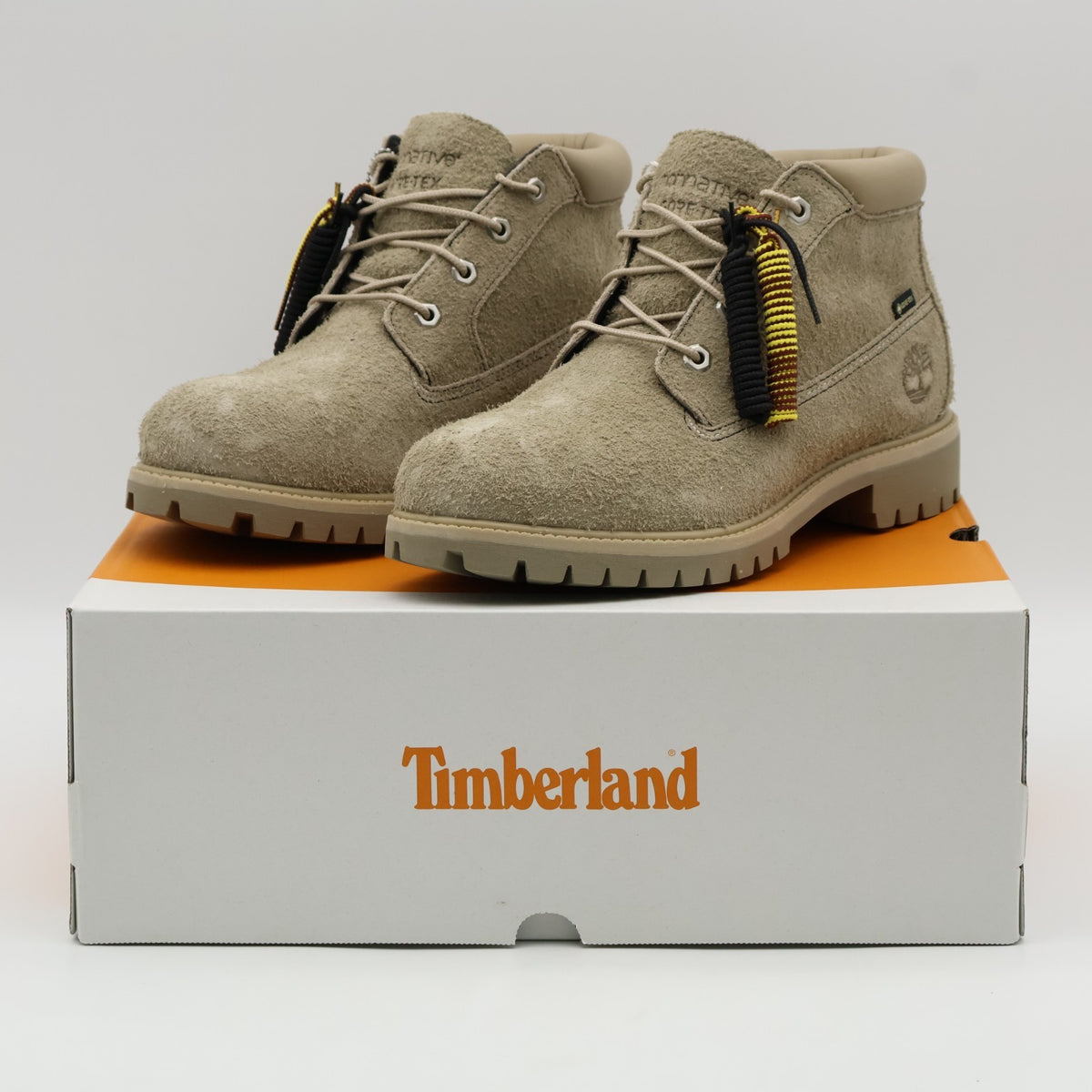 TB0A6GDXEW1 nonnative Timberland Chukka Boot Vibram GORE-TEX Medium Beige (Men's