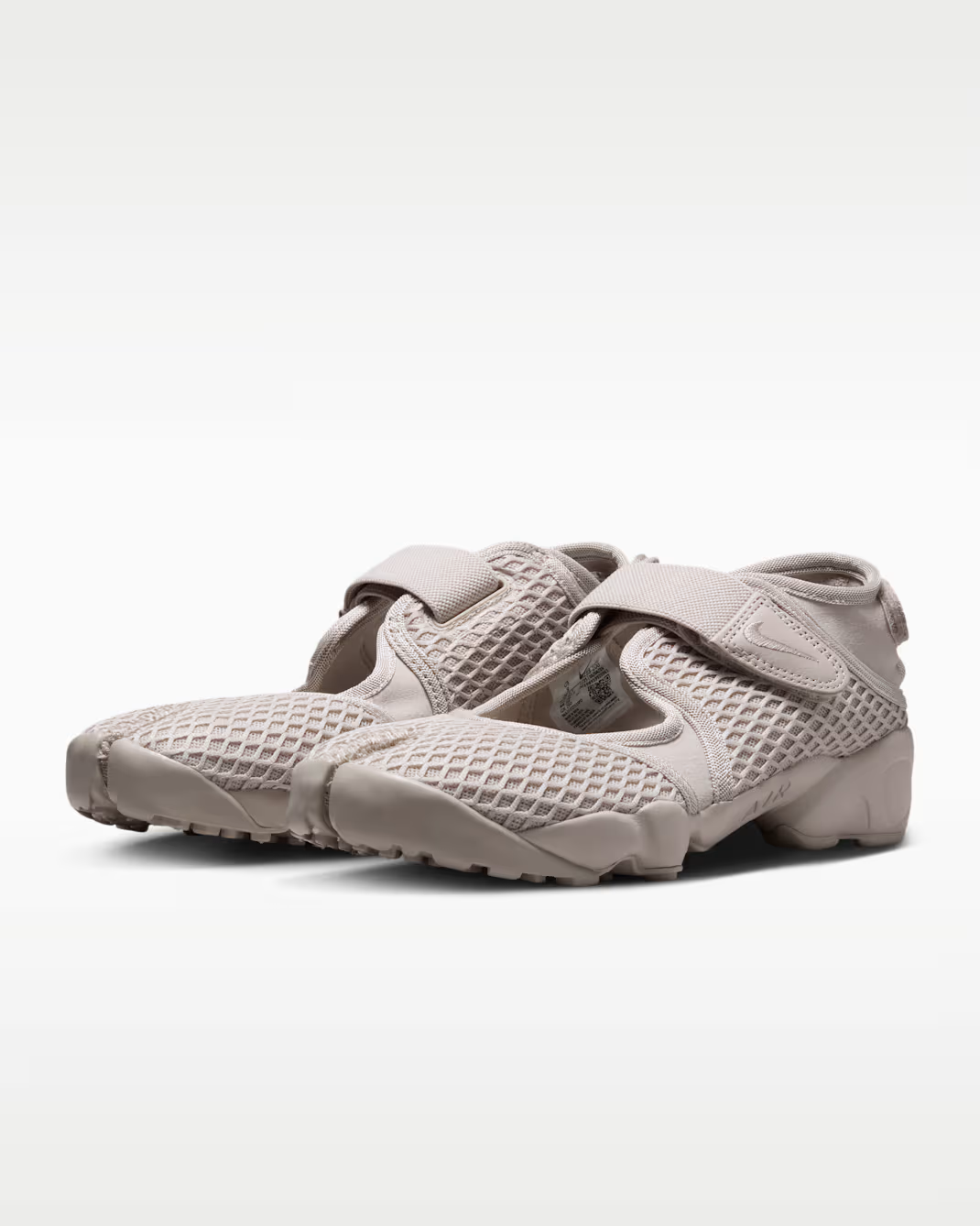 HM8288-200 Nike Air Rift "Cream II/Light Orewood Brown" (Women's)