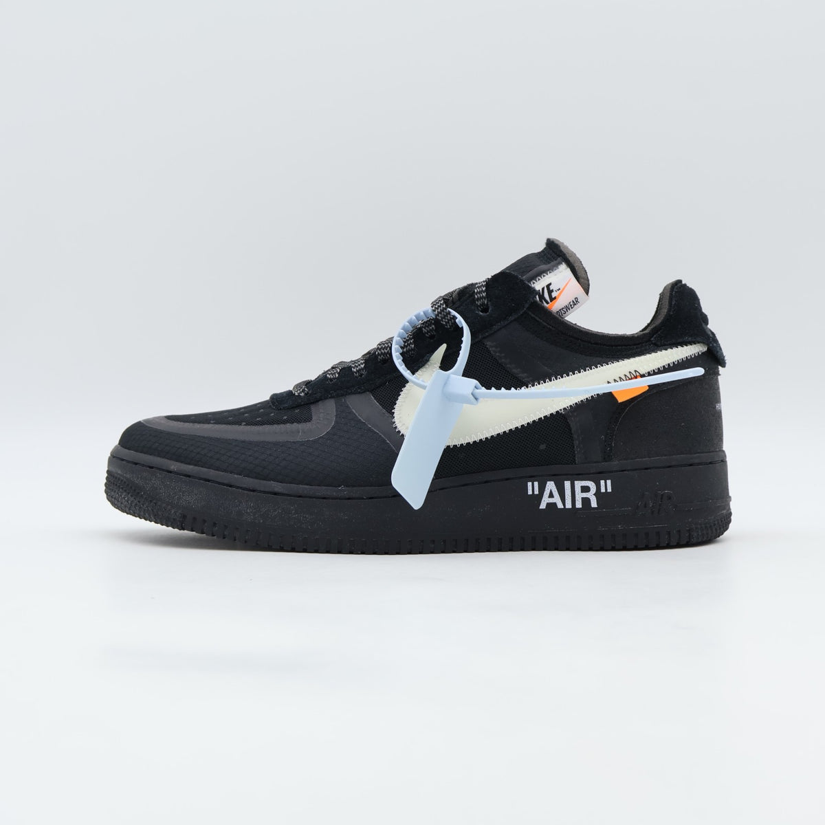 AO4606-001 Off-White à Nike Air Force 1 Low Black (Men's)