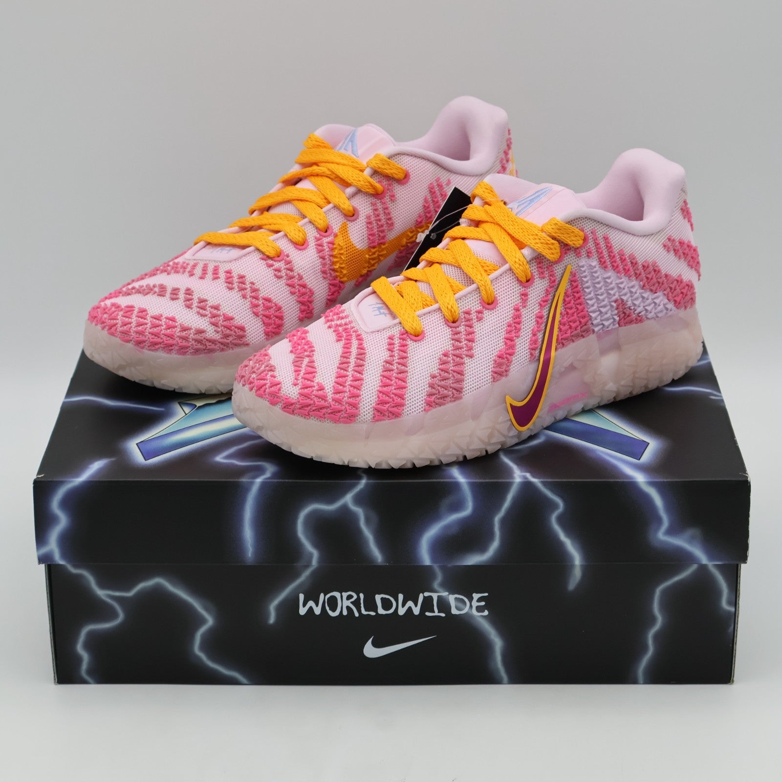 HF2794-601 Nike Ja 3 EP Valentineâs Day Hyper Pink Foam Silt Red Sundial (Men's)