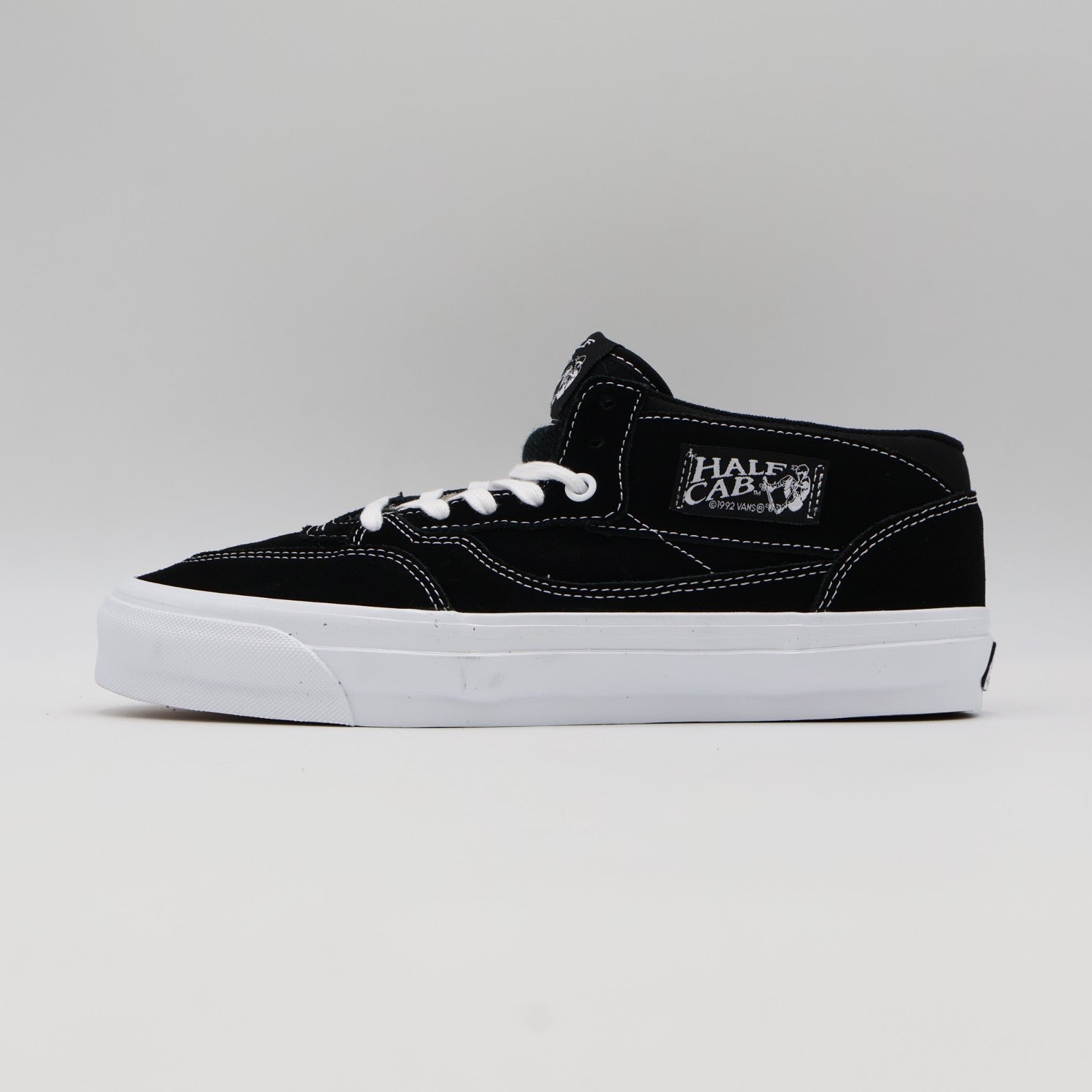 VN000CXJBZW PREMIUM HALF CAB REISSUE 33 (Men's)