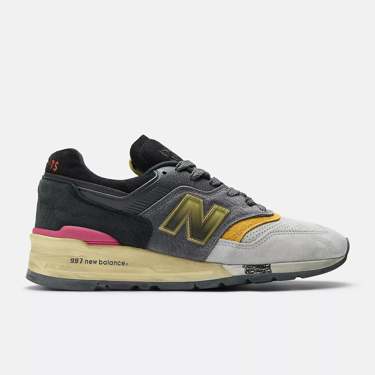 U997CNP Concepts New Balance 997 Made in USA Montage (Men's)