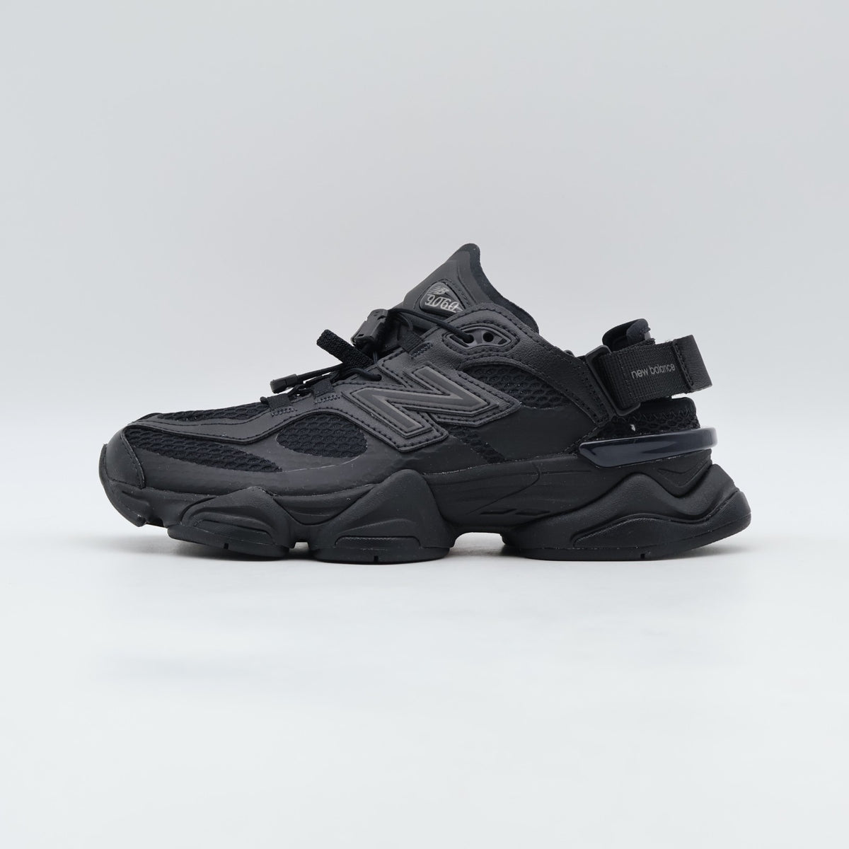 U90604SC New Balance 9060 Summer Black (Men's)