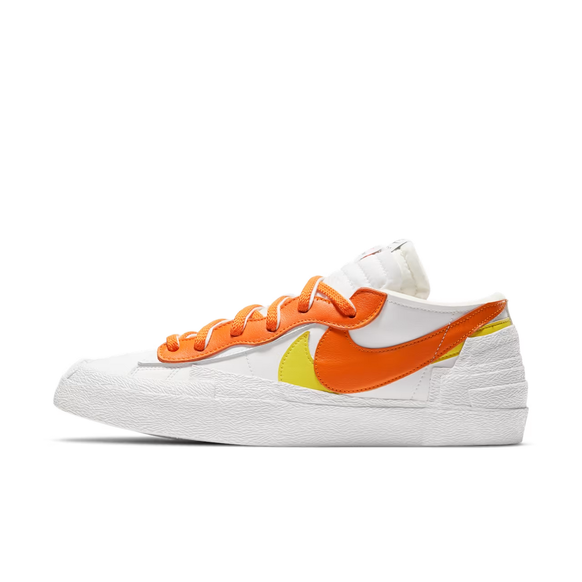 DD1877-100 SACAI Ã NIKE BLAZER LOW MAGMA ORANGE (Men's)