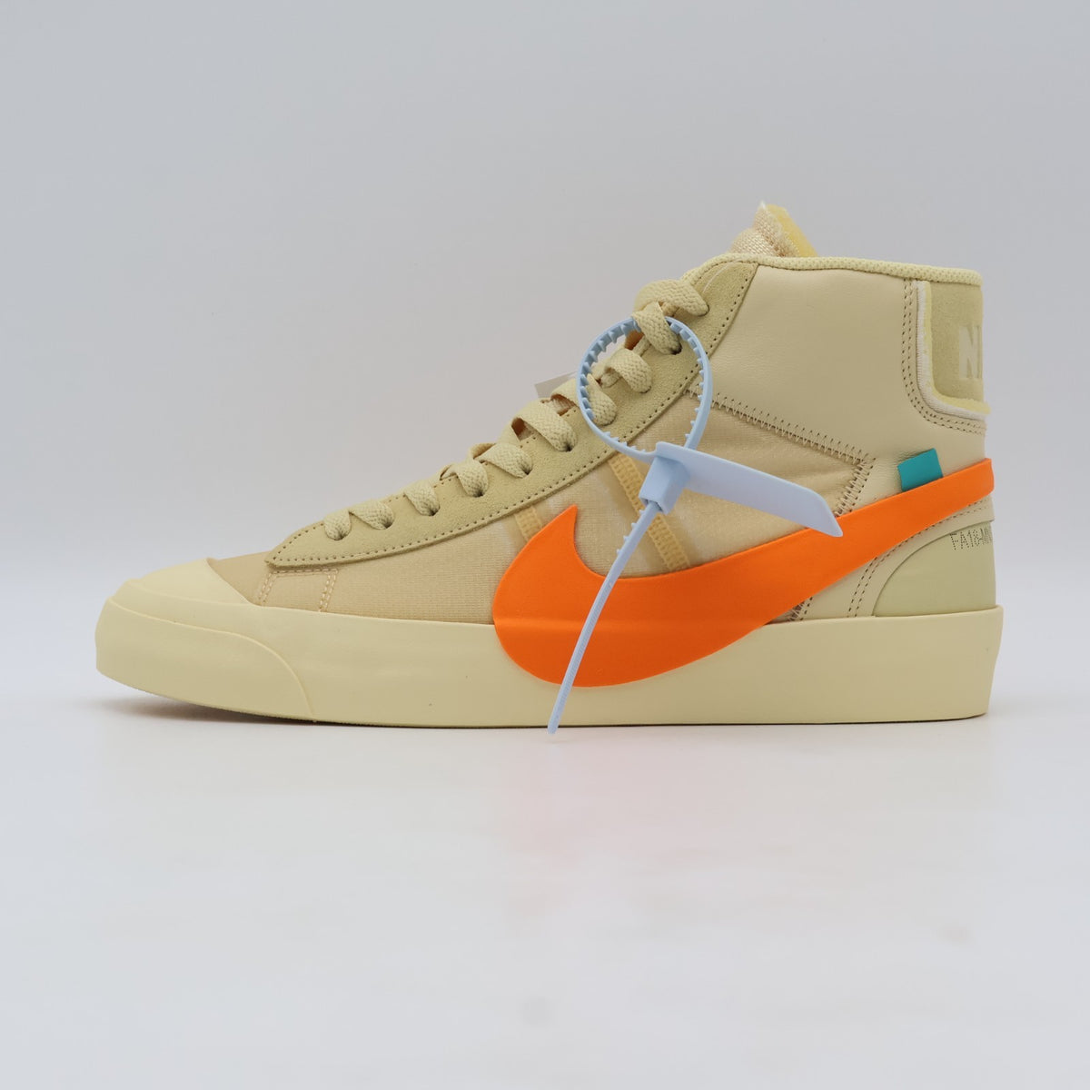 AA3832-700 Off-White Nike Blazer Mid All Hallows Eve (Men's)