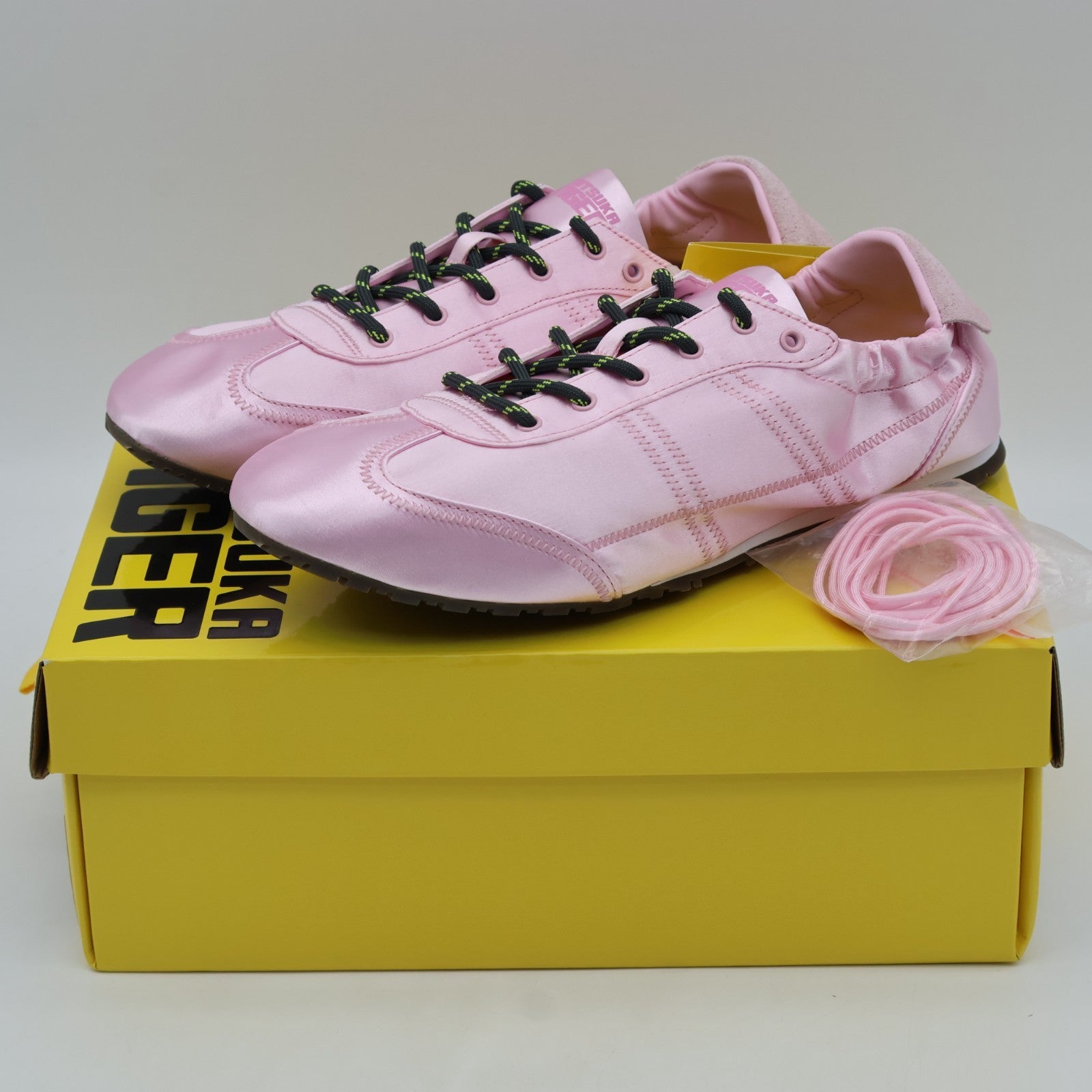 1182A707-700 Onitsuka Tiger Women's Plabala Cotton Candy (Women's)