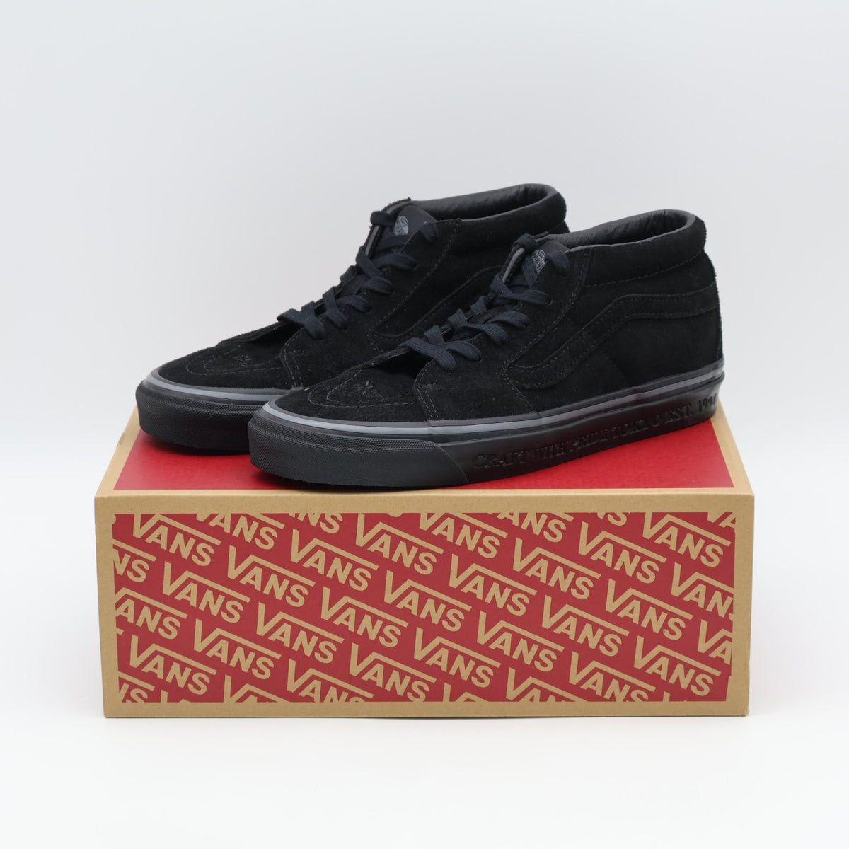 VN0A5JMFCJJ NEIGHBORHOOD Vans Sk8-Mid 83 DX Black (Men's)
