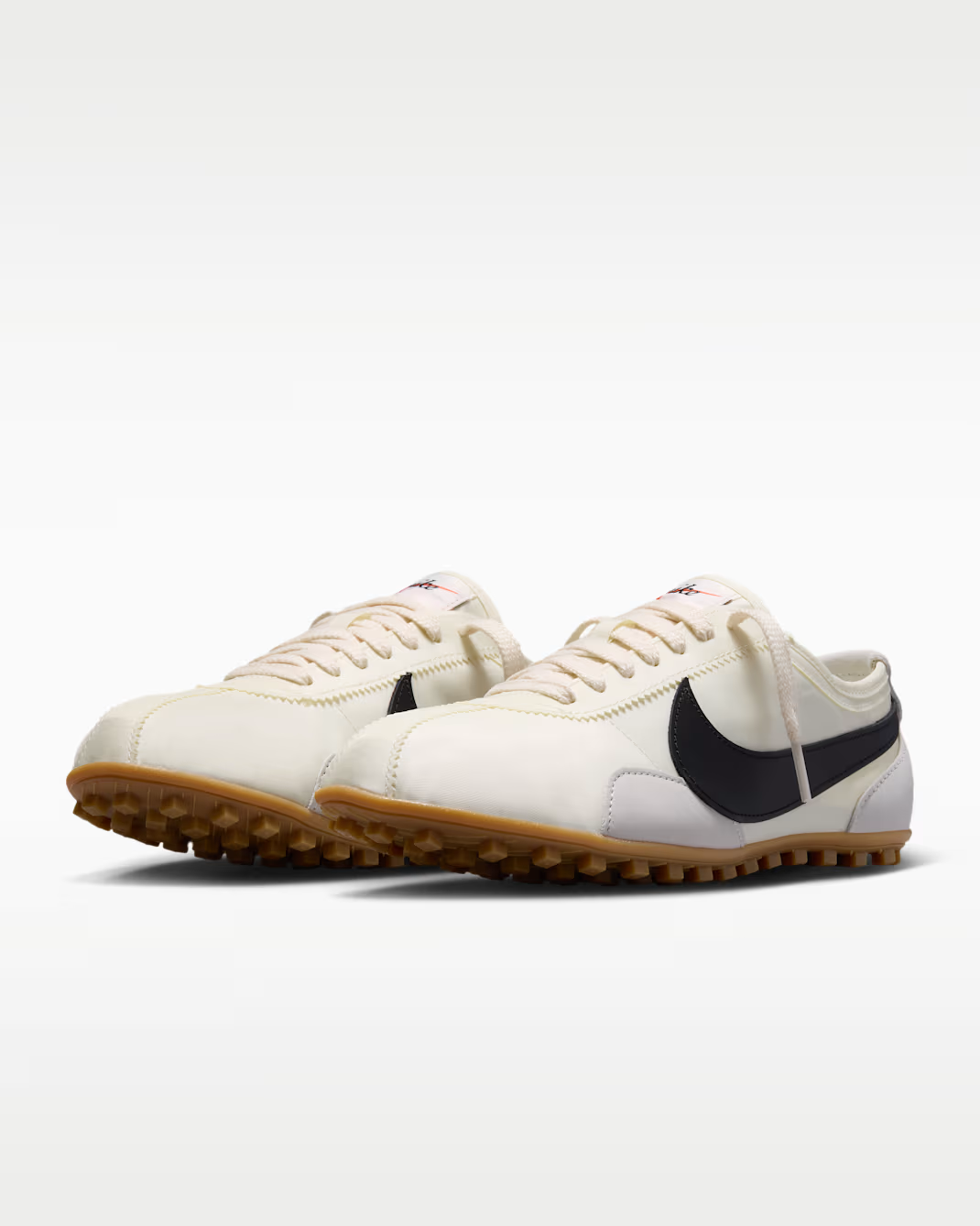 IW0955-101 Nike Moon Shoe OG Sail Black (Women's)