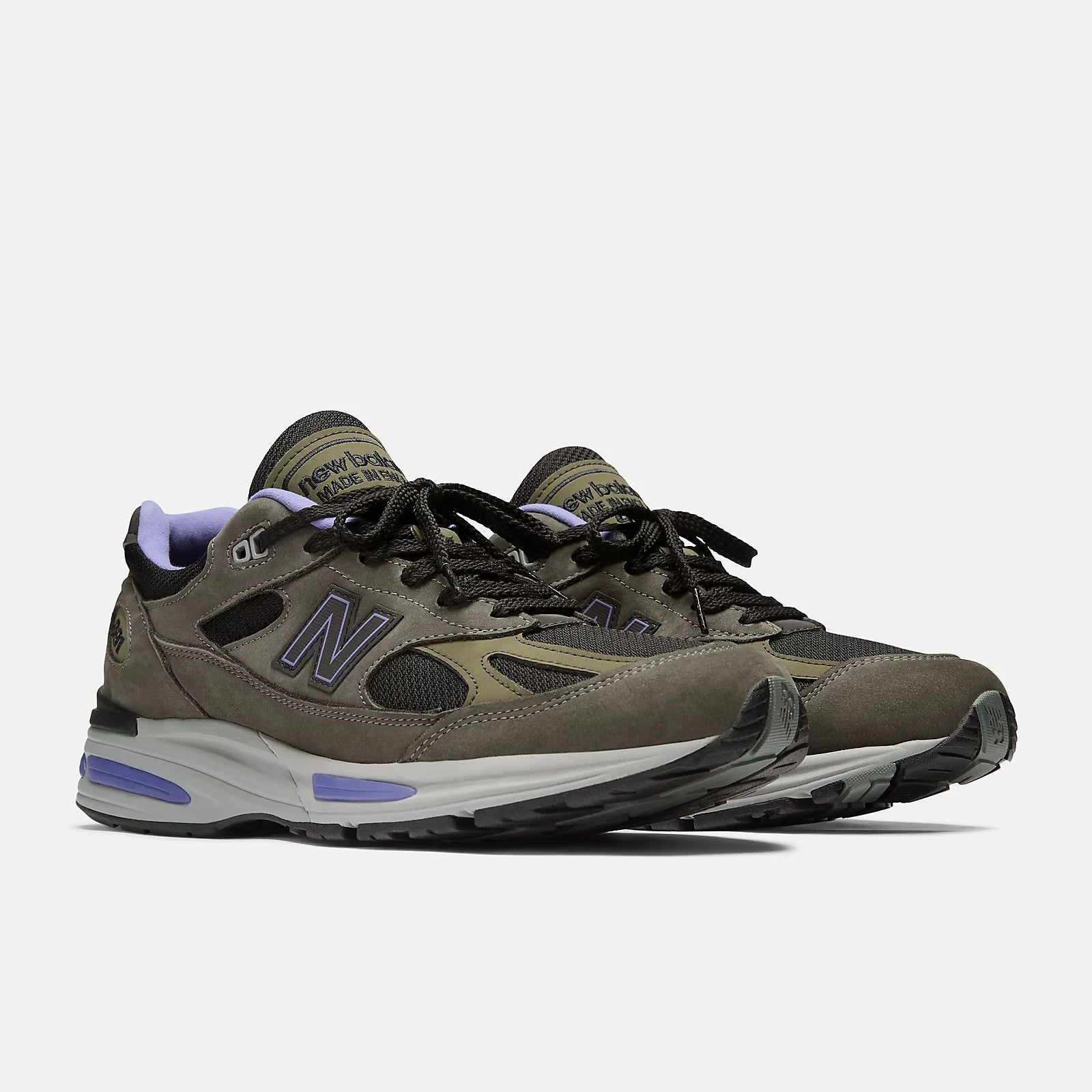 U991GP2 New Balance 991V2 Raven (Men's)