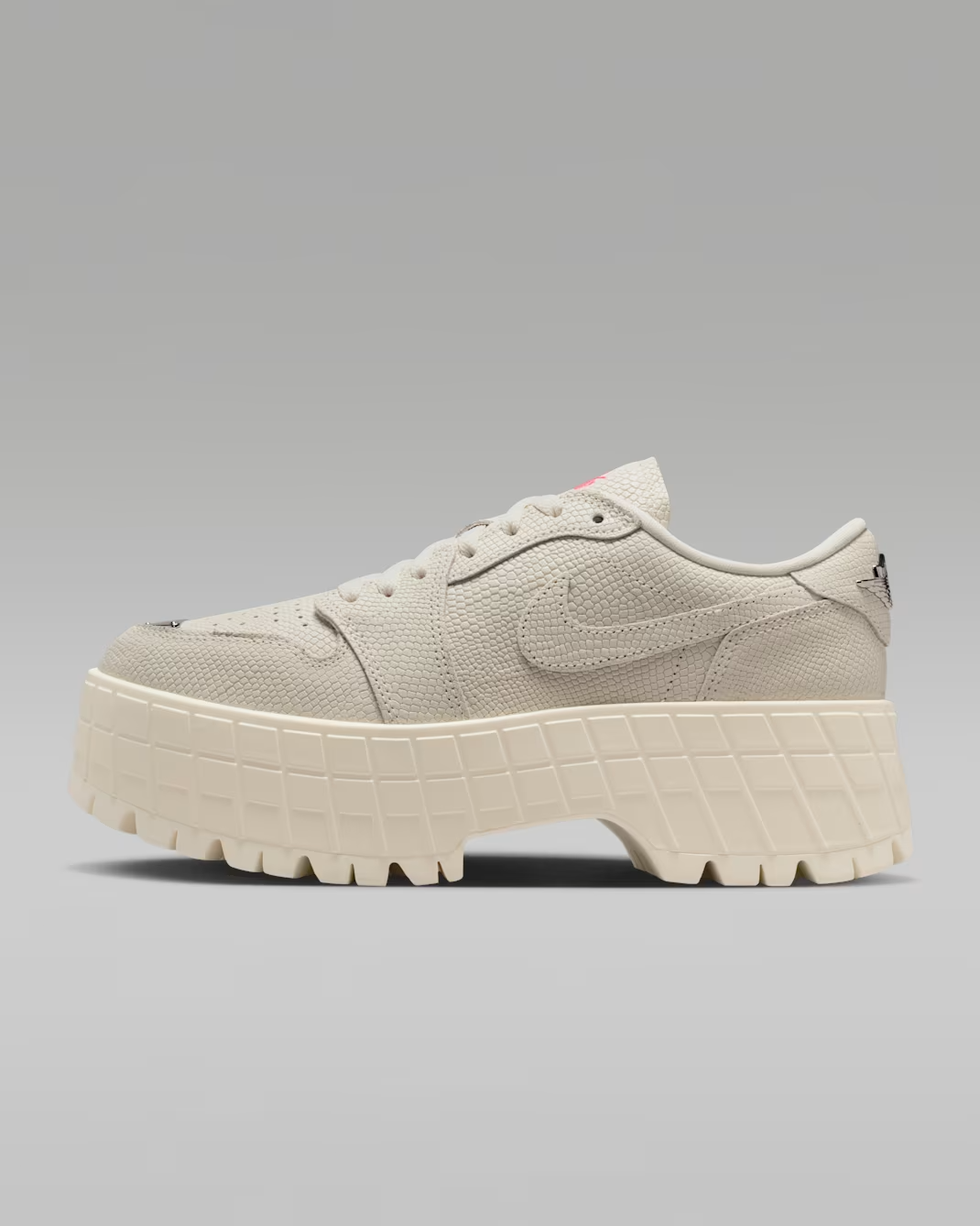 IR0835-110 Jordan 1 Low Brooklyn Pale Ivory (Women's)