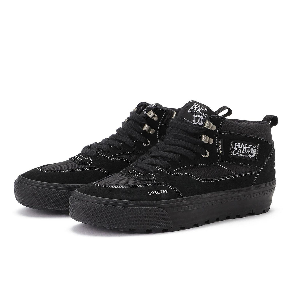 VN000XUFBKA Vans MTE HALF CAB GORE-TEX INSULATED (Men's)