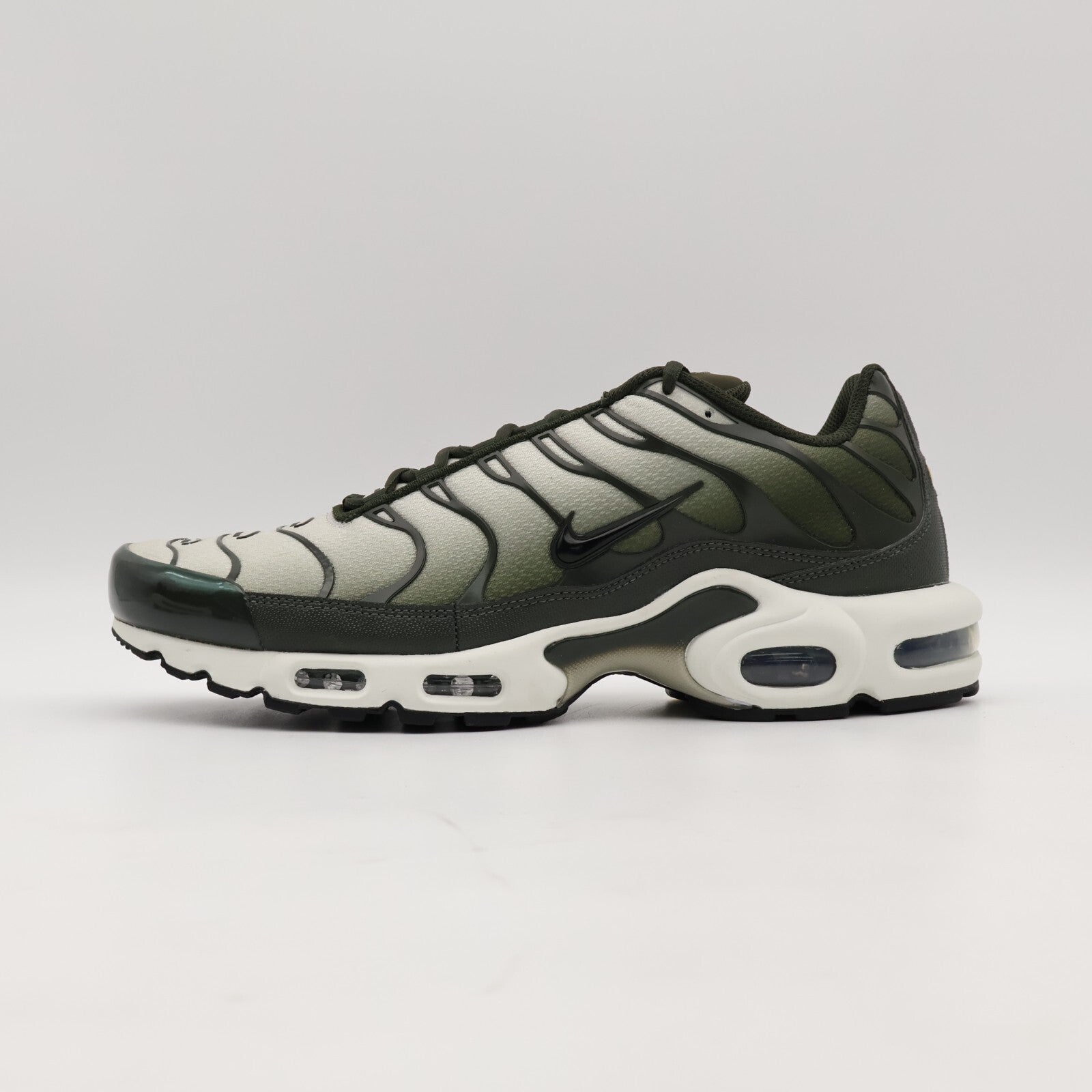 DM0032-300 Nike Air Max Plus Sequoia Cargo Khaki Light Bone Black (Men's)