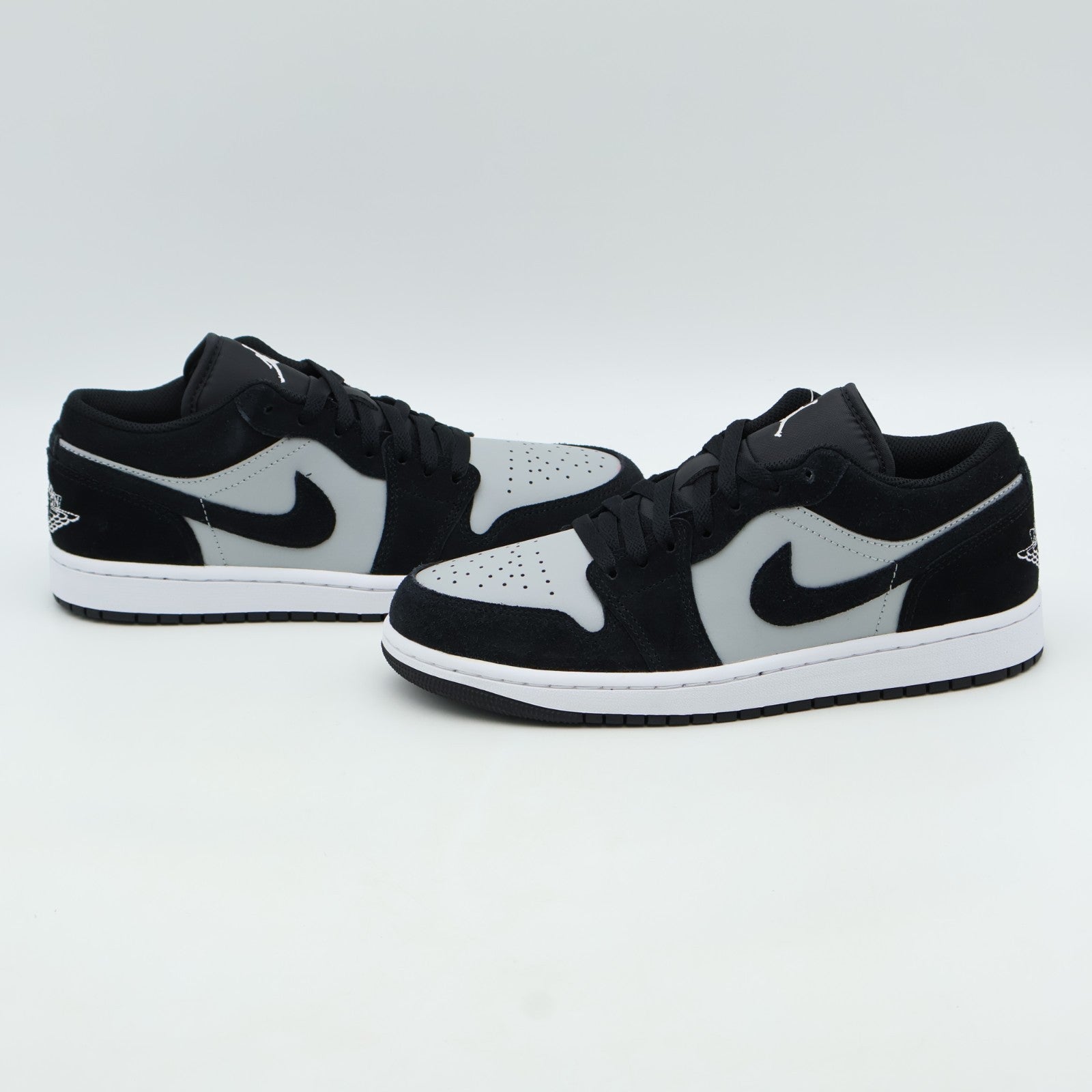 553558-048 Nike Air Jordan 1 Low "Black/Light Smoke Grey/White" (Men's)
