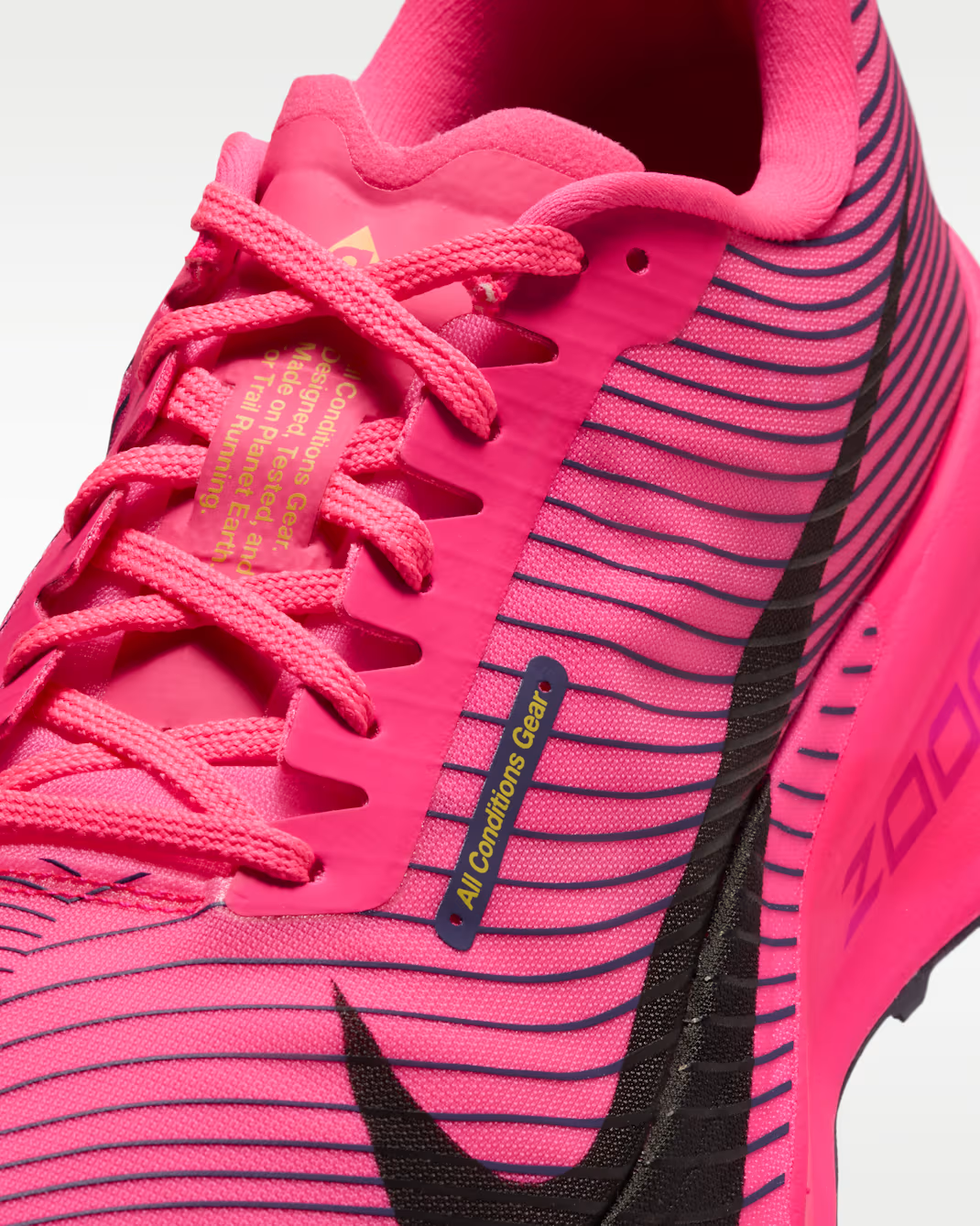HF5668-601 Nike ACG Ultrafly Trail "Hyper Pink/Purple Dynasty" (Men's)