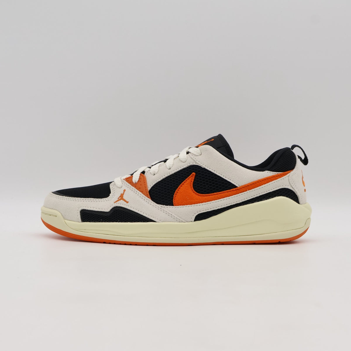 HJ6777-018 Nike Jordan CMFT Era Shattered Backboard (Men's)