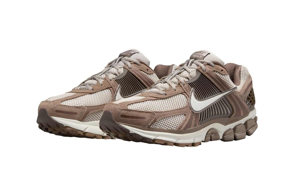 HF1553-004 Nike Zoom Vomero 5 College Grey Sail Mink Brown Light Orewood (Men's)