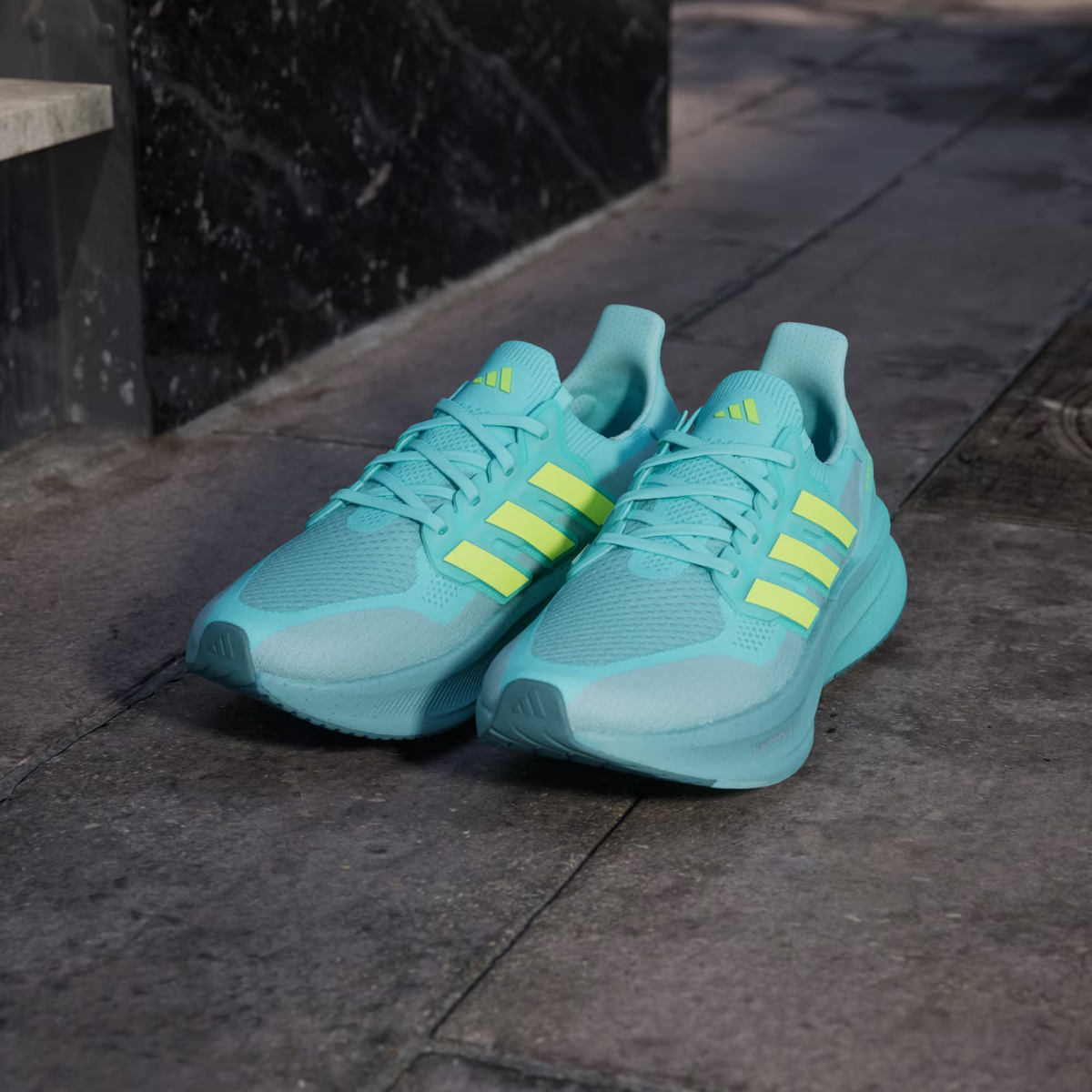 JQ2909 adidas Ultraboost 5 Blue/Lucid Lemon/Mint Ton (Men's)
