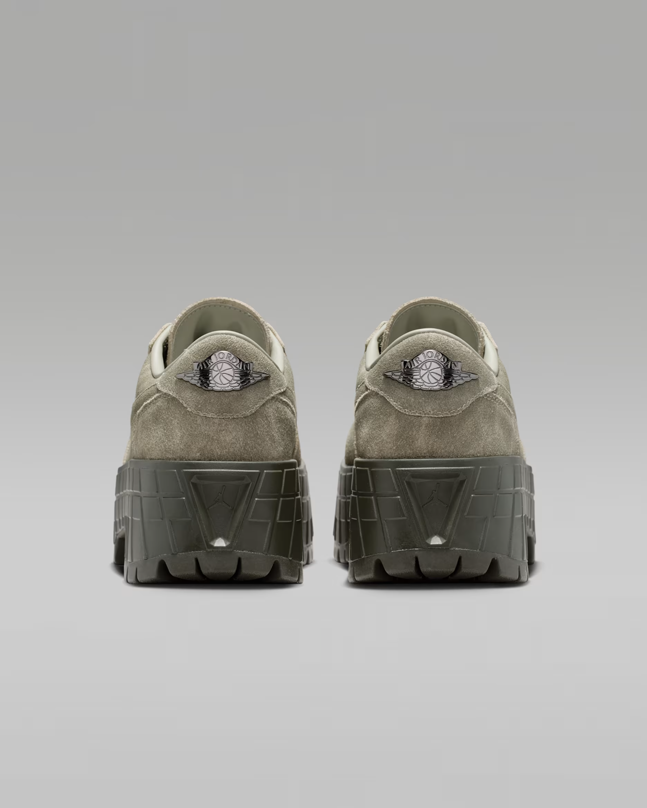 IR7248-304 Nike Air Jordan 1 Brooklyn Low "Spruce Fog/Cargo Khaki" (Women's)