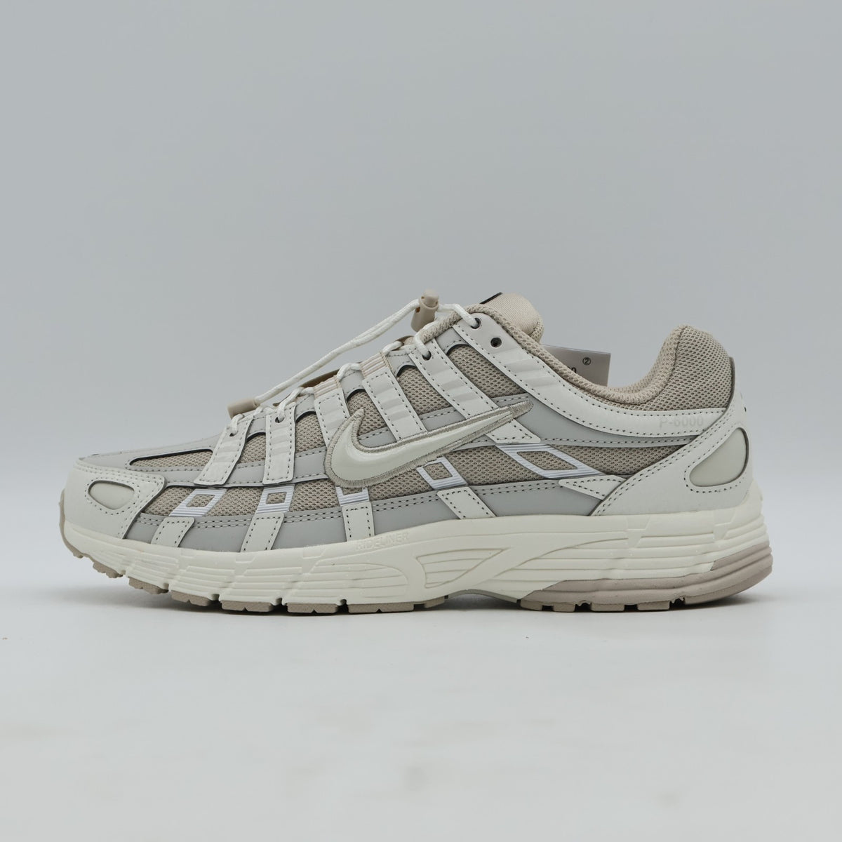 IM5237-100 Nike P-6000 Sail Cream II Light Bone (Women's)