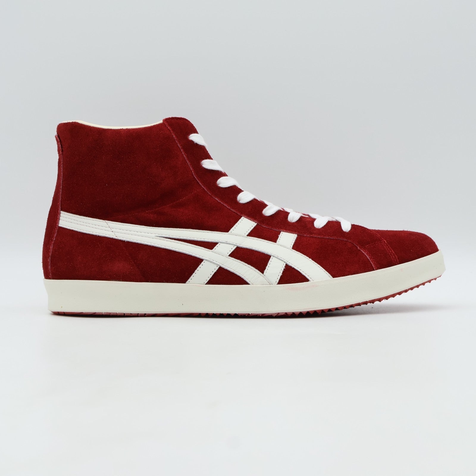 1183B440-600 Onitsuka Tiger Fabre Hi NM Classic Red White (Men's)